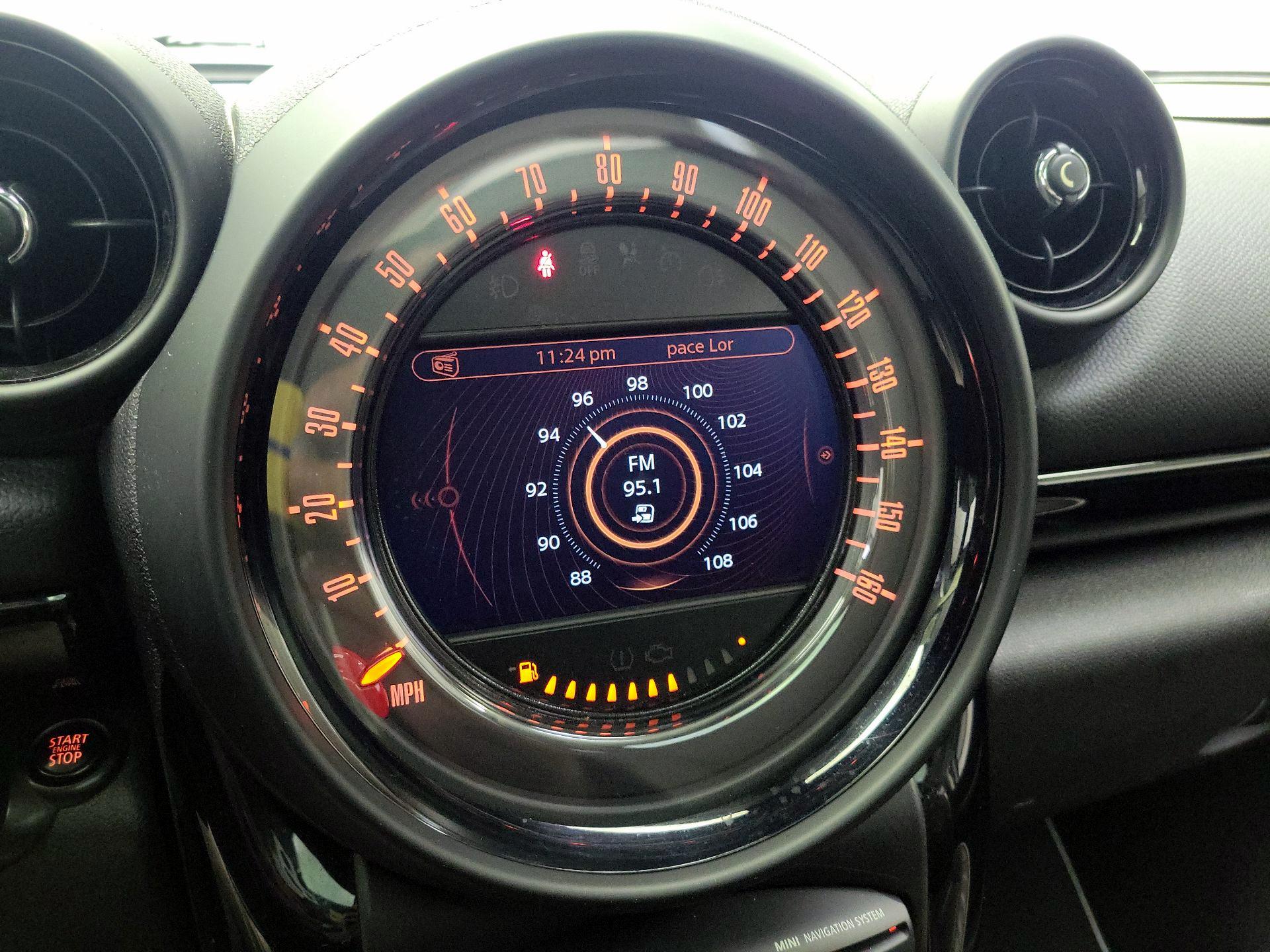 Thumbnail: 2015 MINI Cooper Countryman - 13