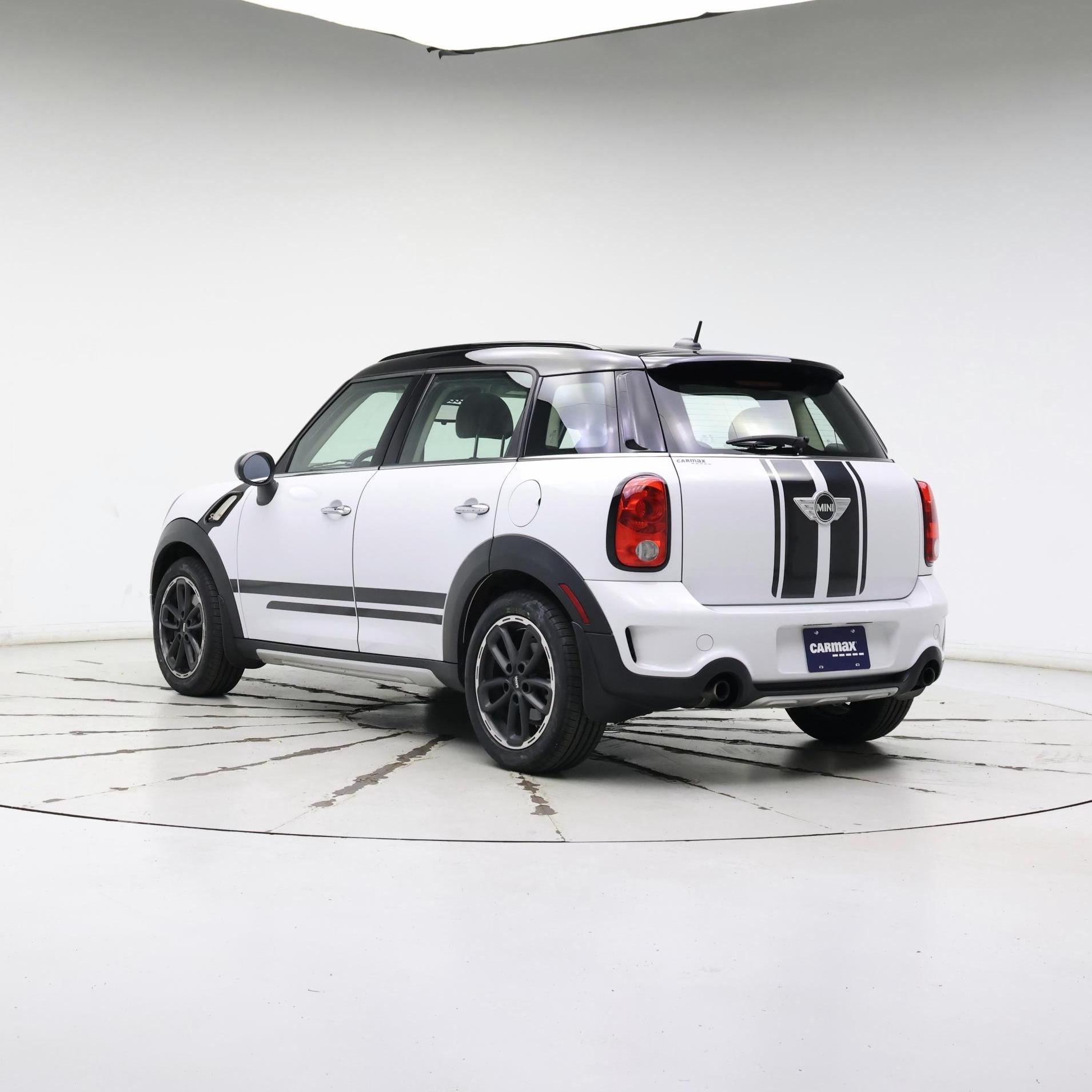 Thumbnail: 2015 MINI Cooper Countryman - 2