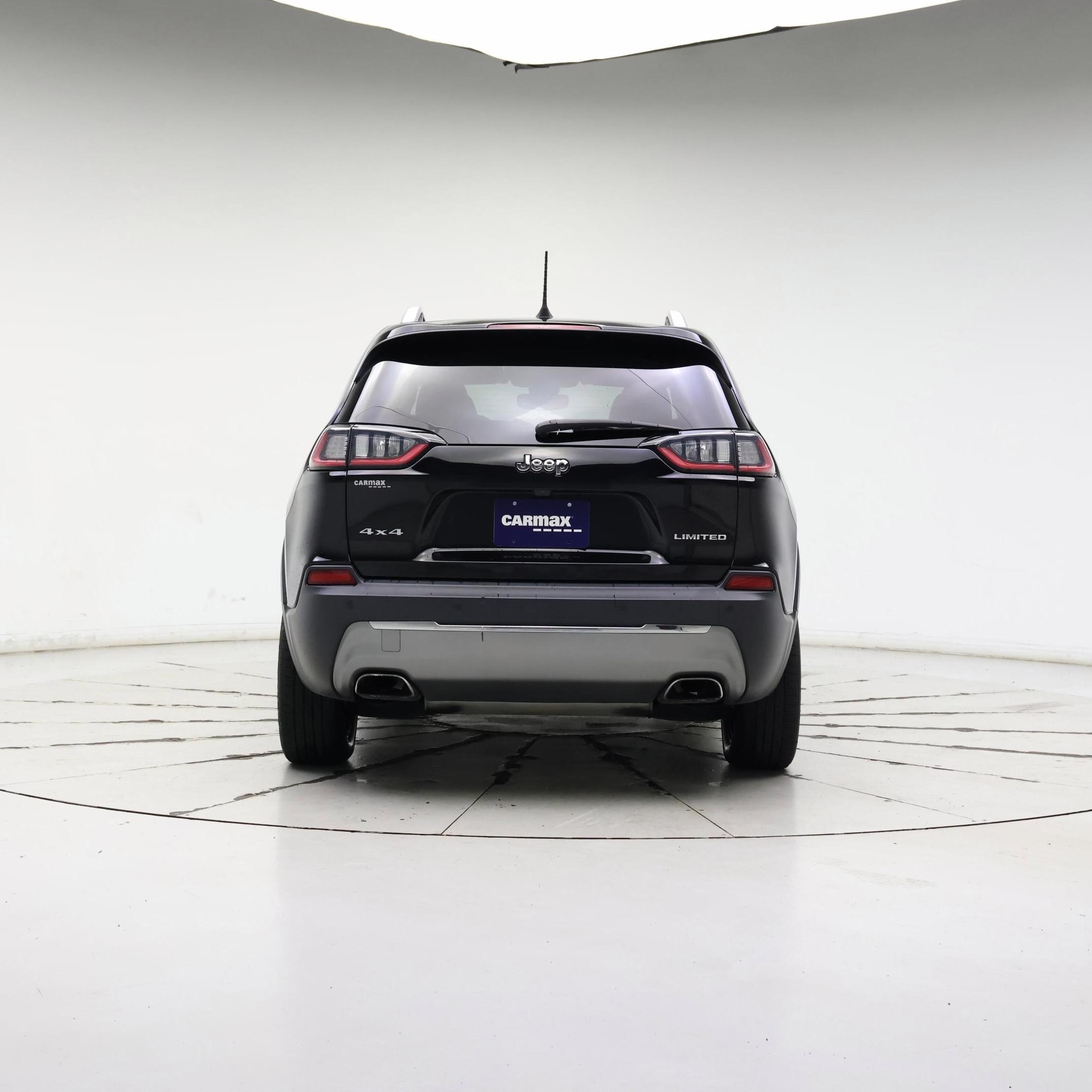 Thumbnail: 2019 Jeep Cherokee - 6