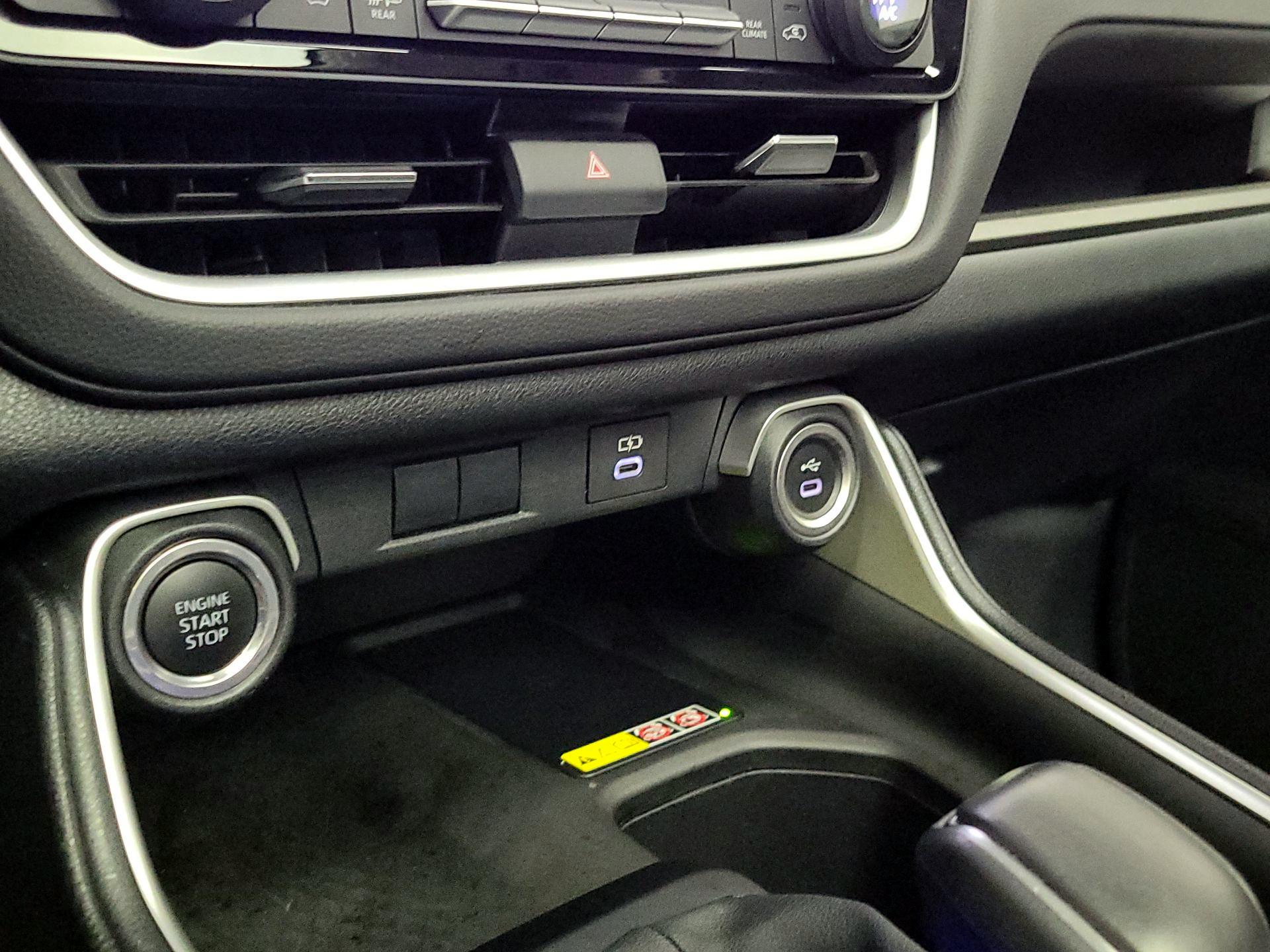 Thumbnail: 2024 Toyota Grand Highlander - 18