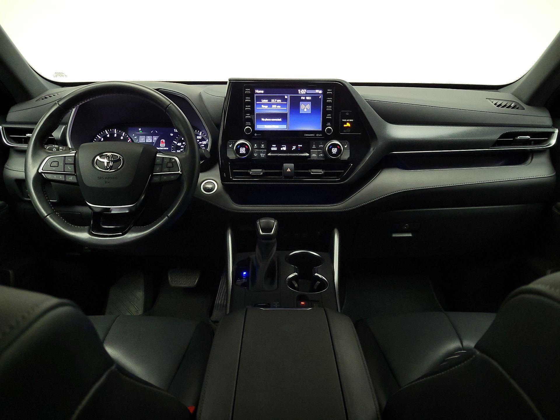 Thumbnail: 2021 Toyota Highlander - 9