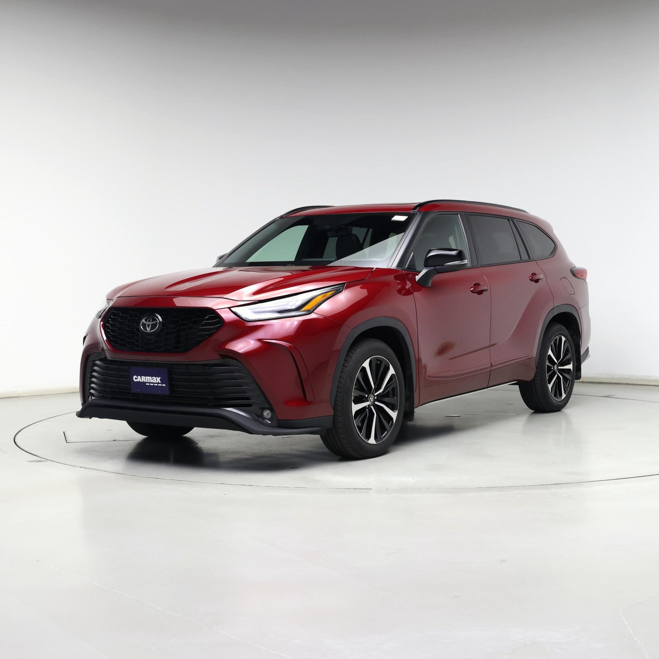 Thumbnail: 2021 Toyota Highlander - 4