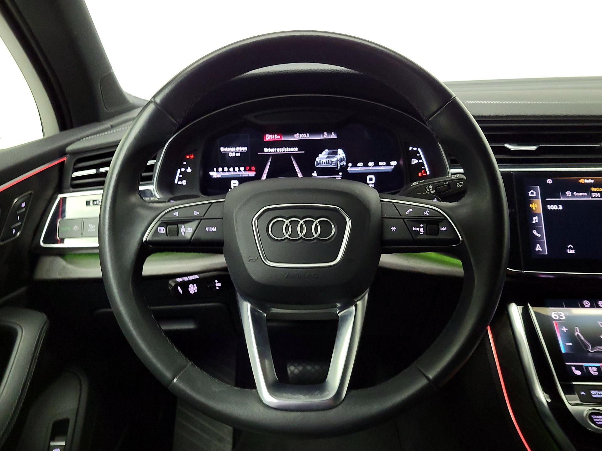 Thumbnail: 2023 Audi Q7 - 10