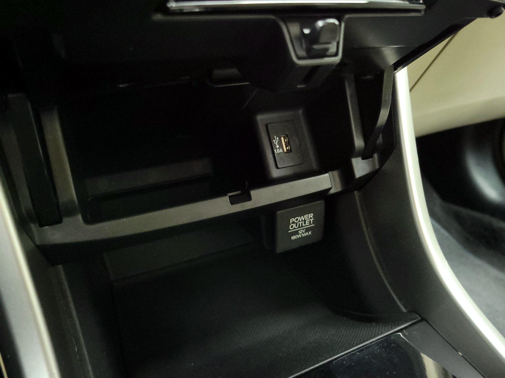 Thumbnail: 2016 Honda Accord - 18