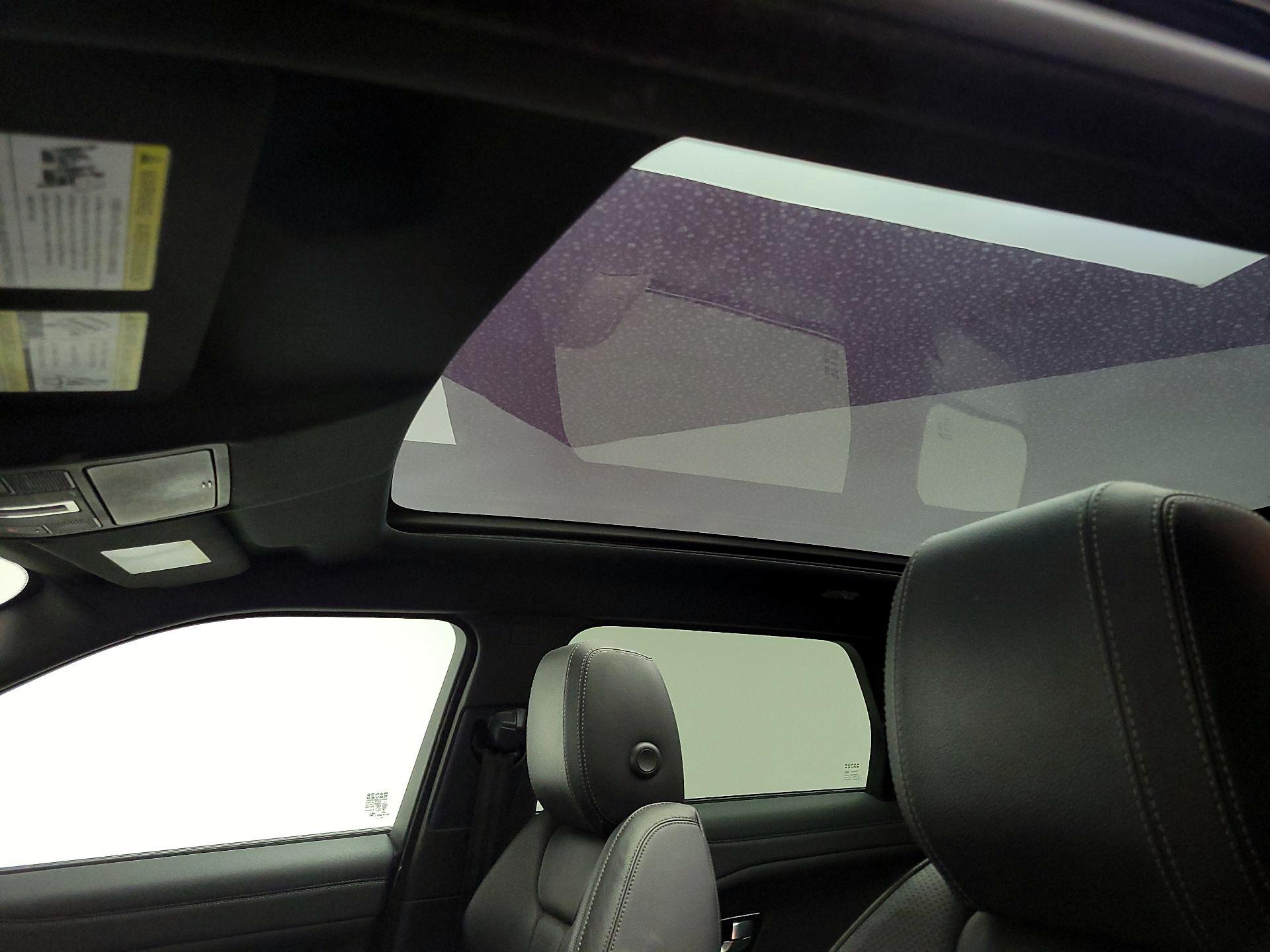 Thumbnail: 2019 Land Rover Range Rover Evoque - 19