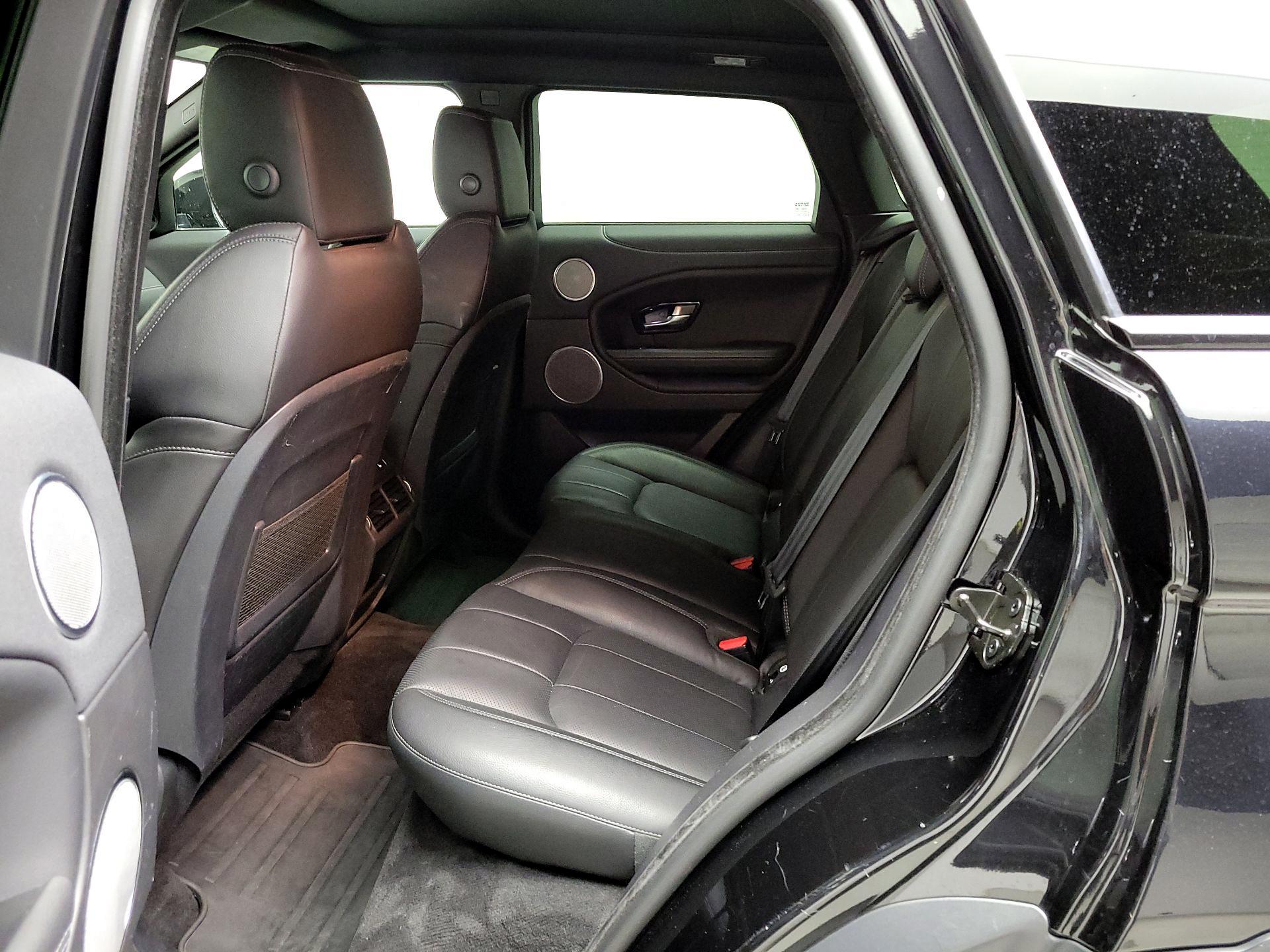 Thumbnail: 2019 Land Rover Range Rover Evoque - 20