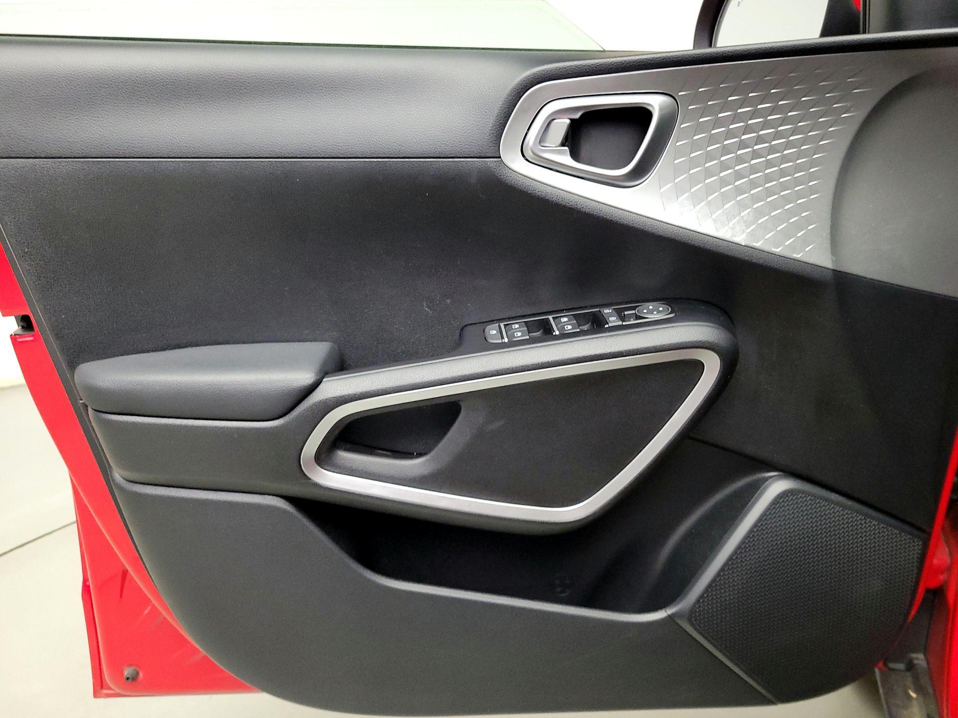 Thumbnail: 2024 Kia Soul - 12