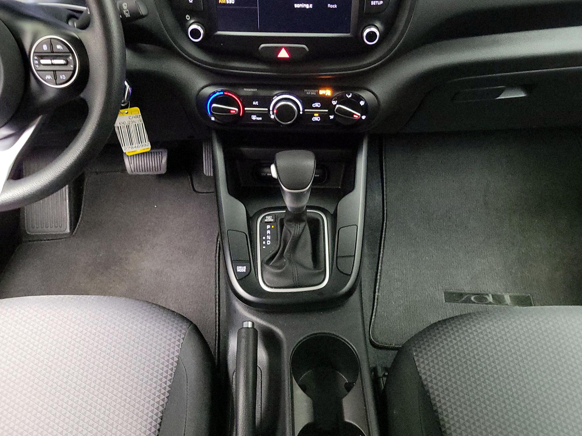 Thumbnail: 2024 Kia Soul - 17