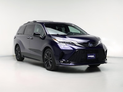 Blue 2022 Toyota Sienna Hybrid XSE