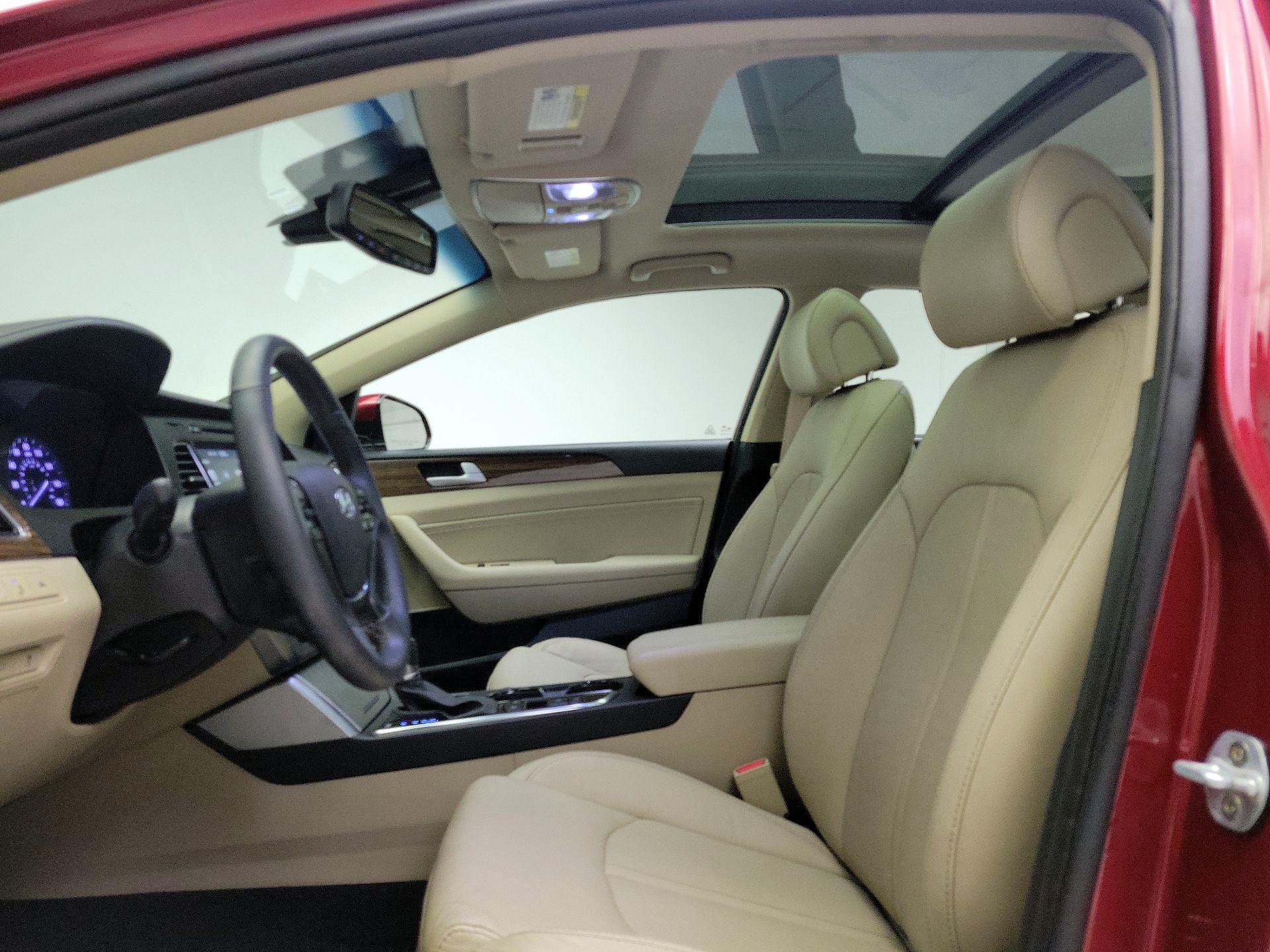 Thumbnail: 2016 Hyundai Sonata - 20