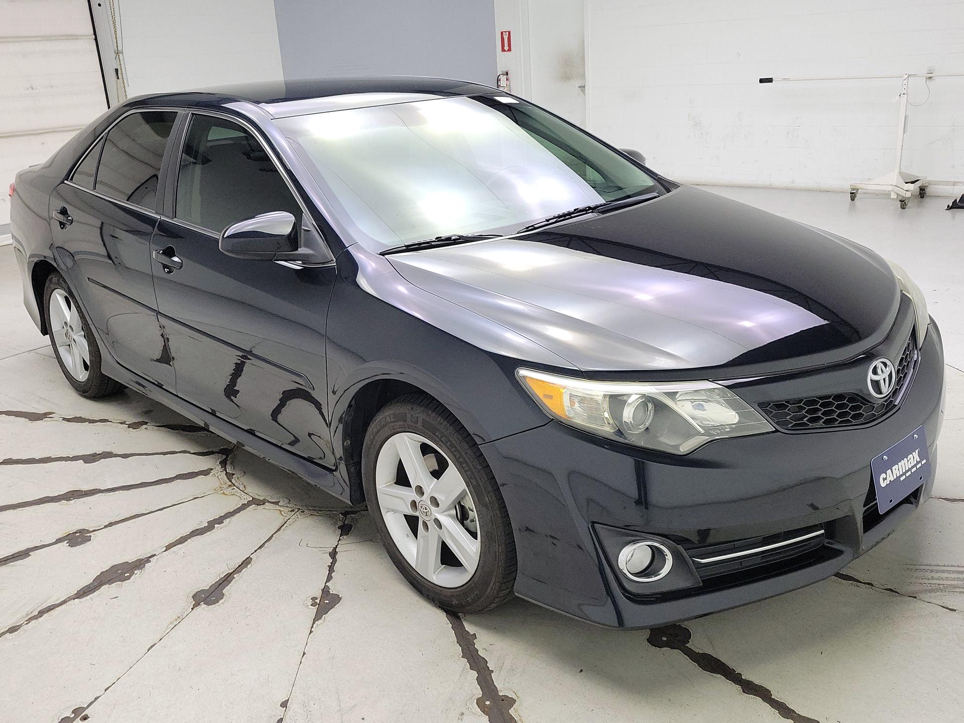 Thumbnail: 2014 Toyota Camry - 1