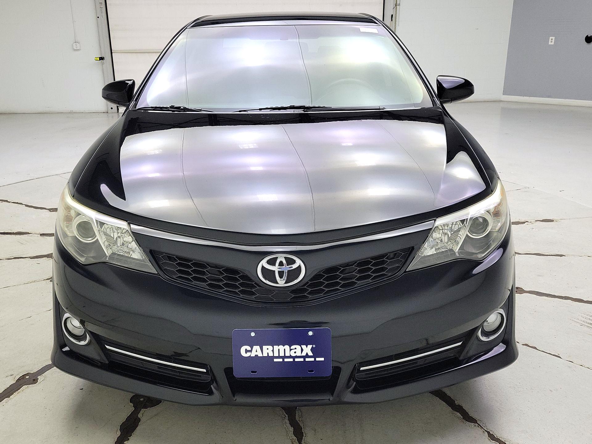 Thumbnail: 2014 Toyota Camry - 2