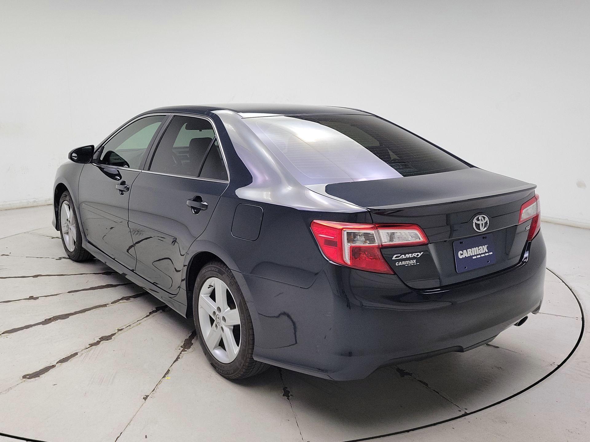 Thumbnail: 2014 Toyota Camry - 7