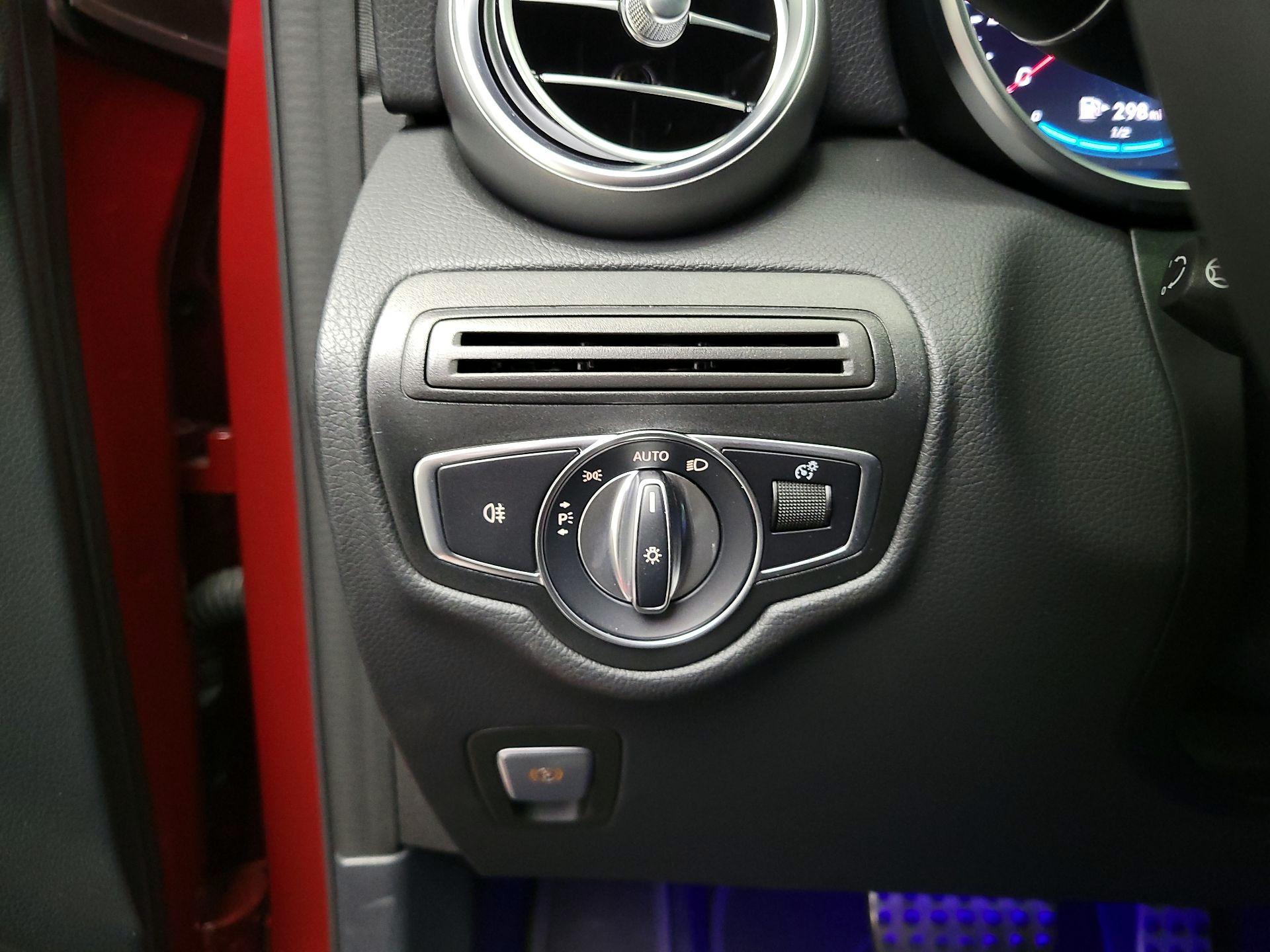 Thumbnail: 2021 Mercedes-Benz GLC - 13