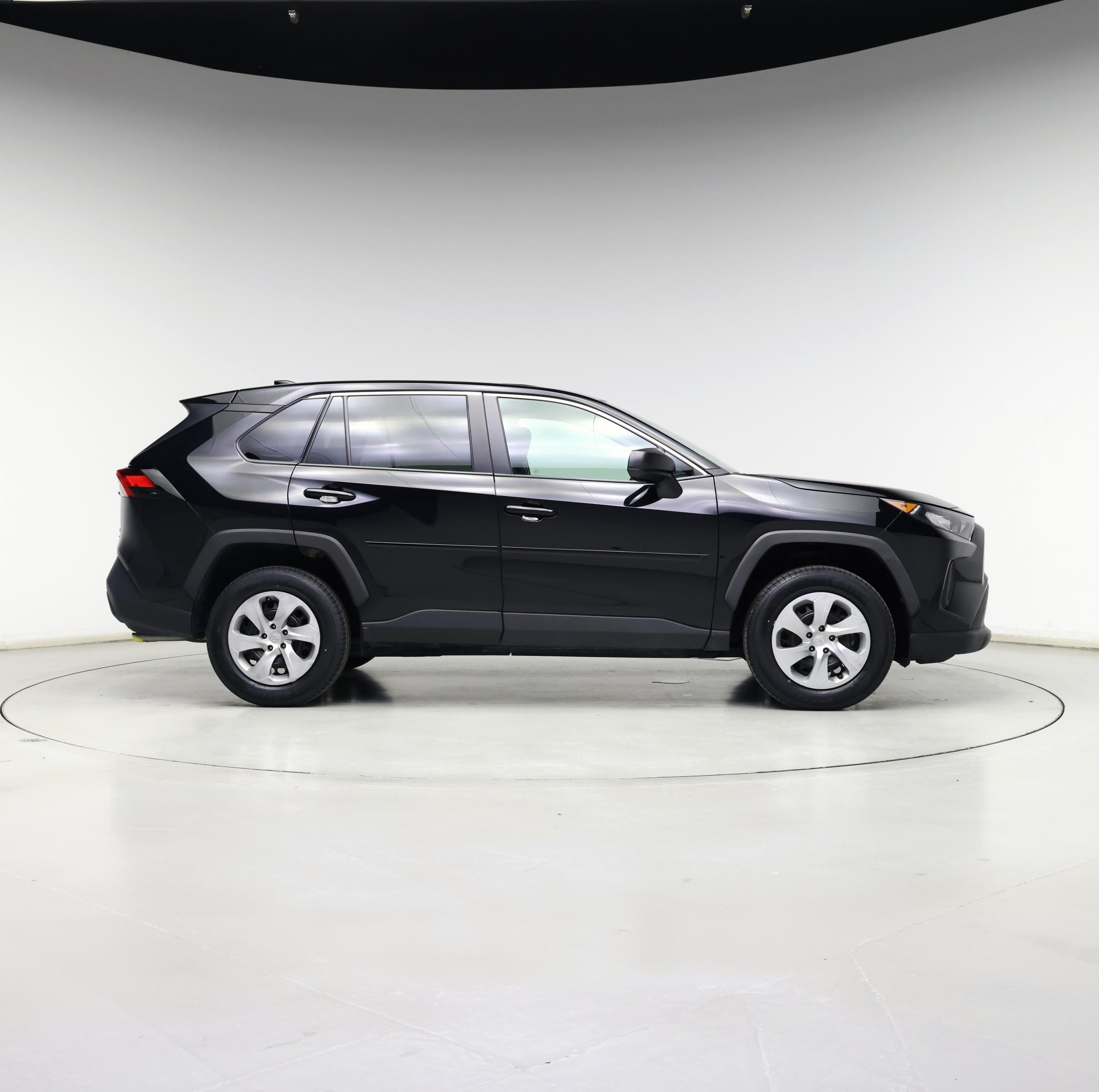 Thumbnail: 2022 Toyota RAV4 - 7