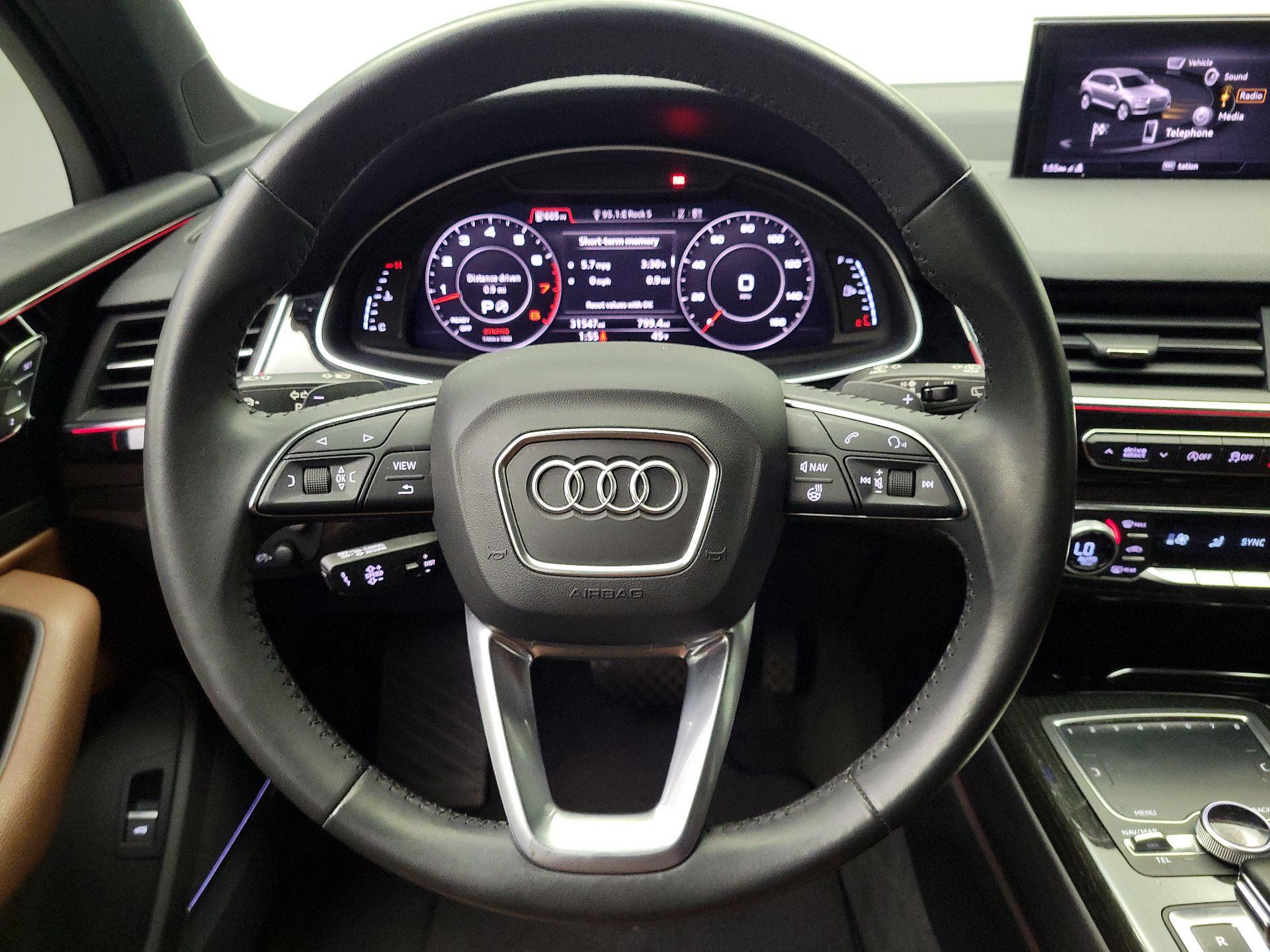 Thumbnail: 2019 Audi Q7 - 10