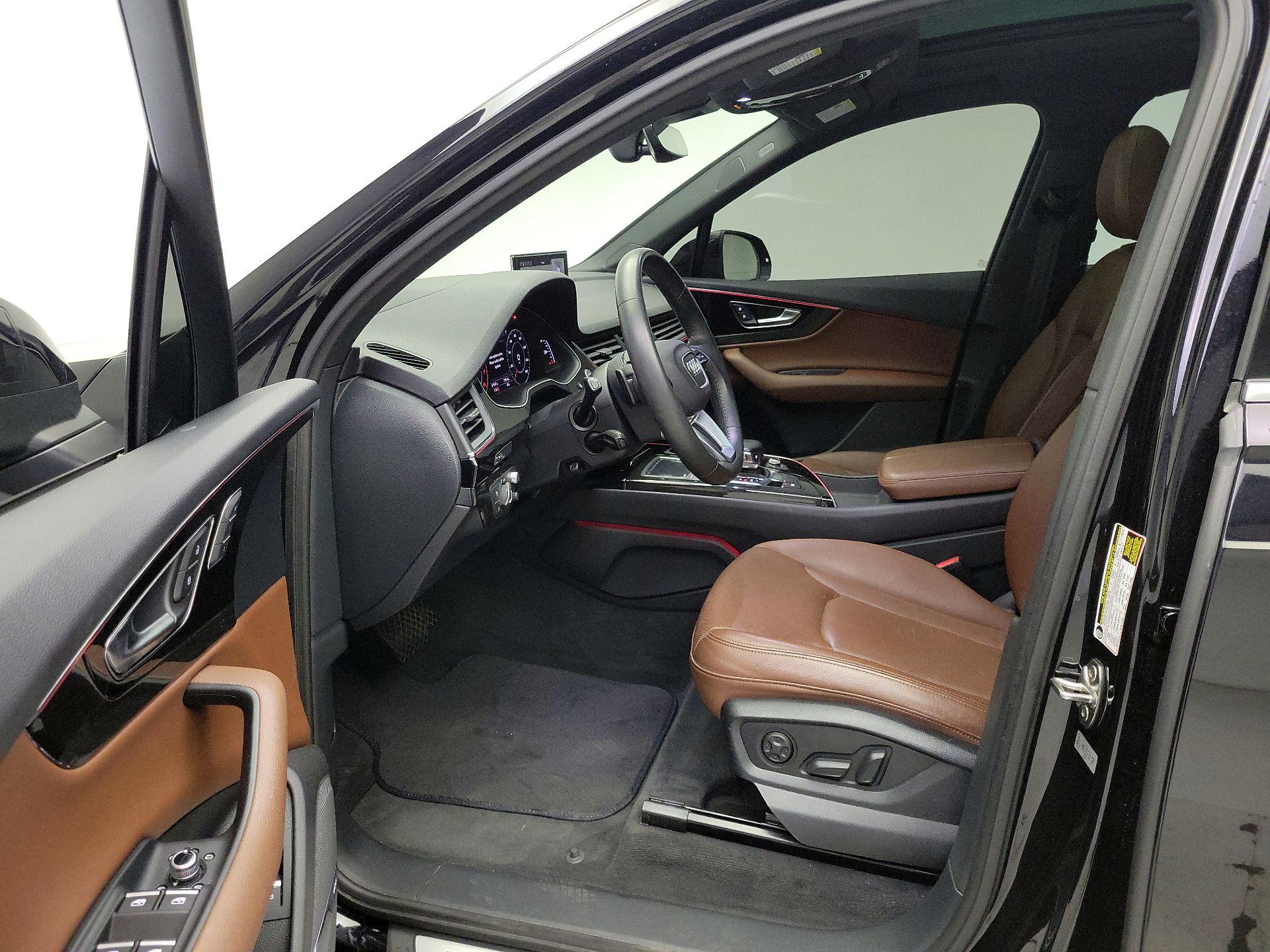 Thumbnail: 2019 Audi Q7 - 11