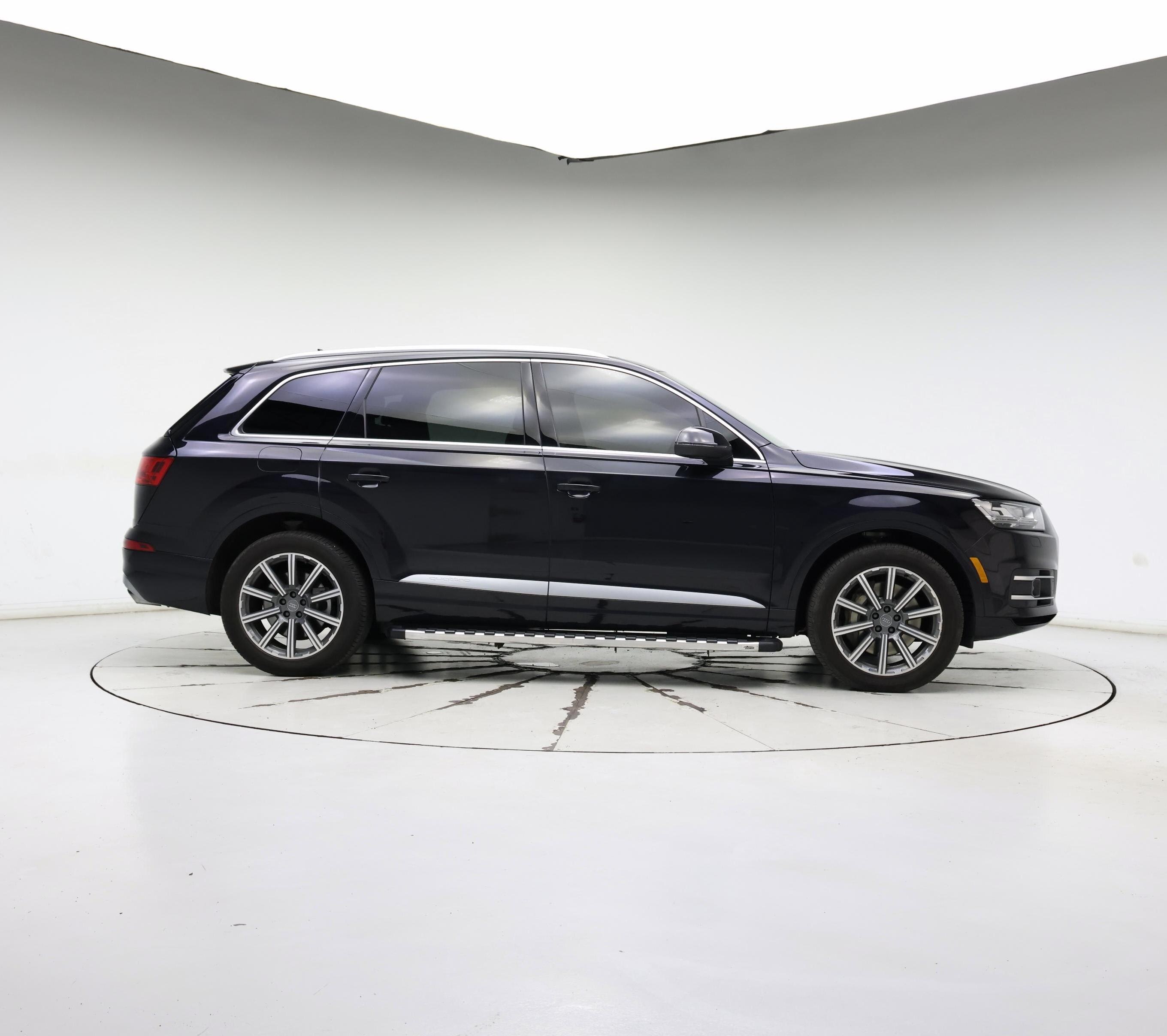 Thumbnail: 2019 Audi Q7 - 7