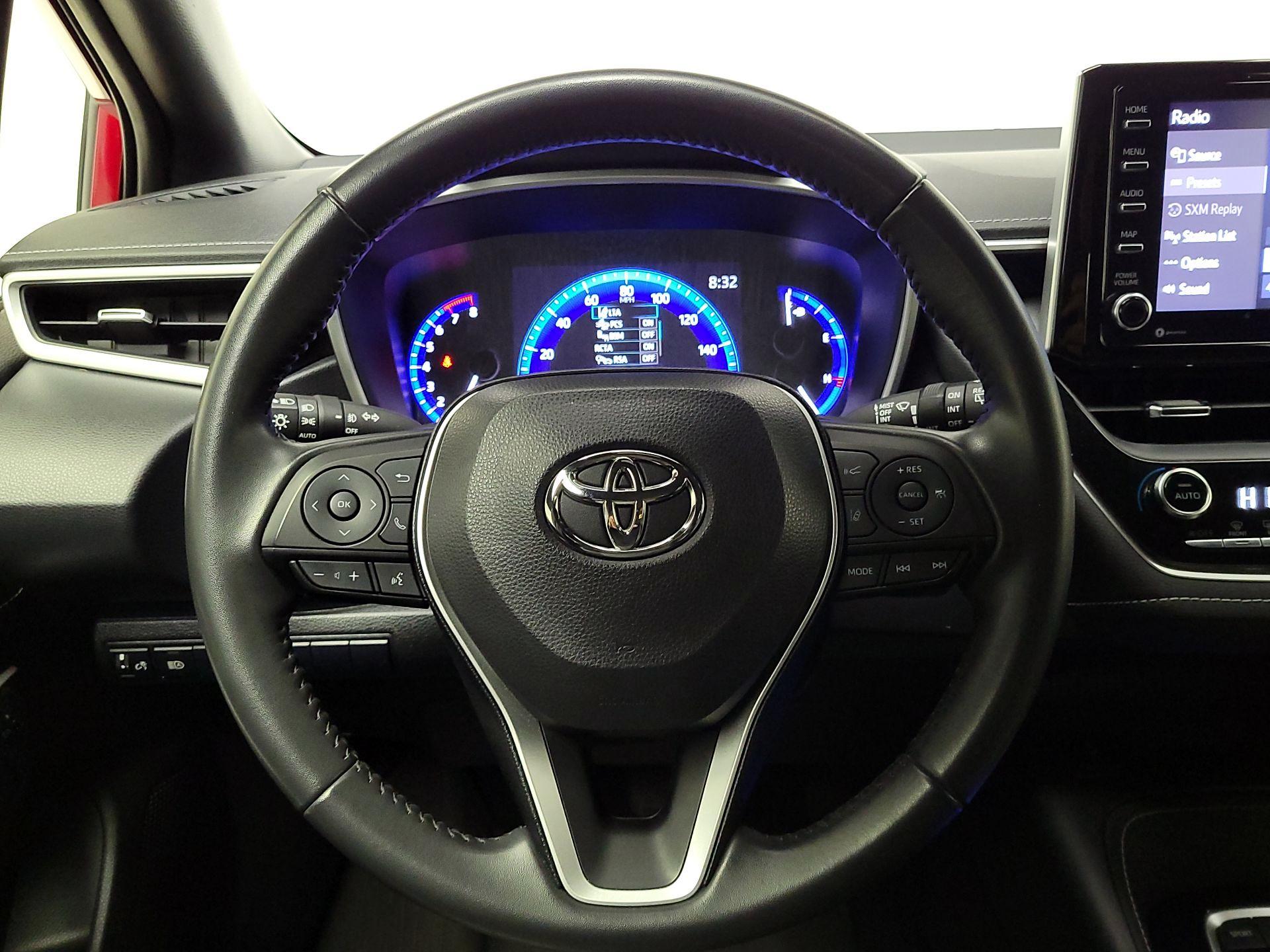 Thumbnail: 2022 Toyota Corolla - 10