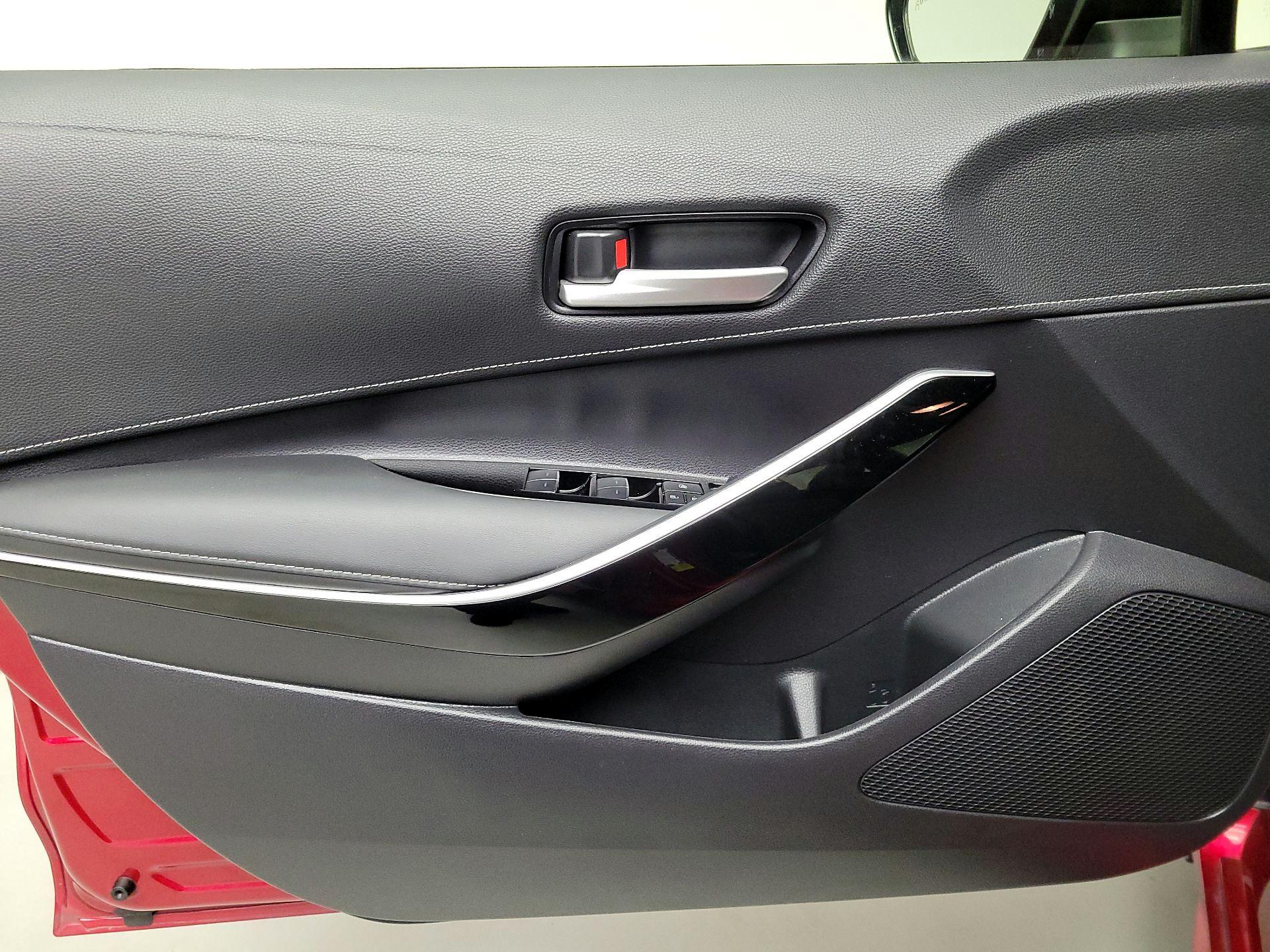 Thumbnail: 2022 Toyota Corolla - 12