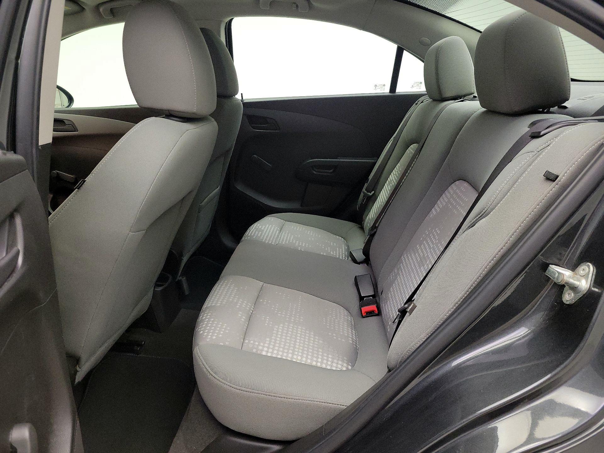 Thumbnail: 2018 Chevrolet Sonic - 19