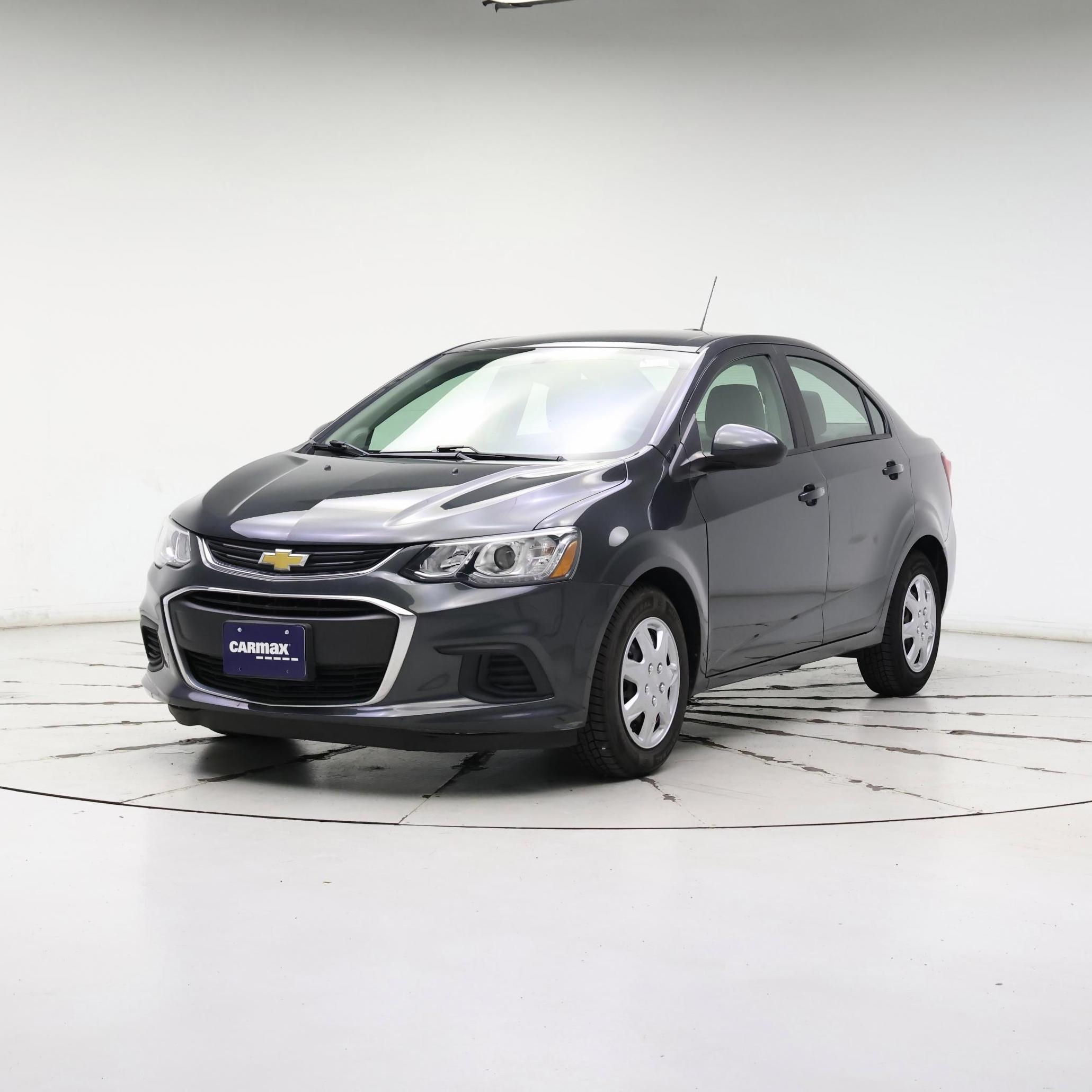 Thumbnail: 2018 Chevrolet Sonic - 4