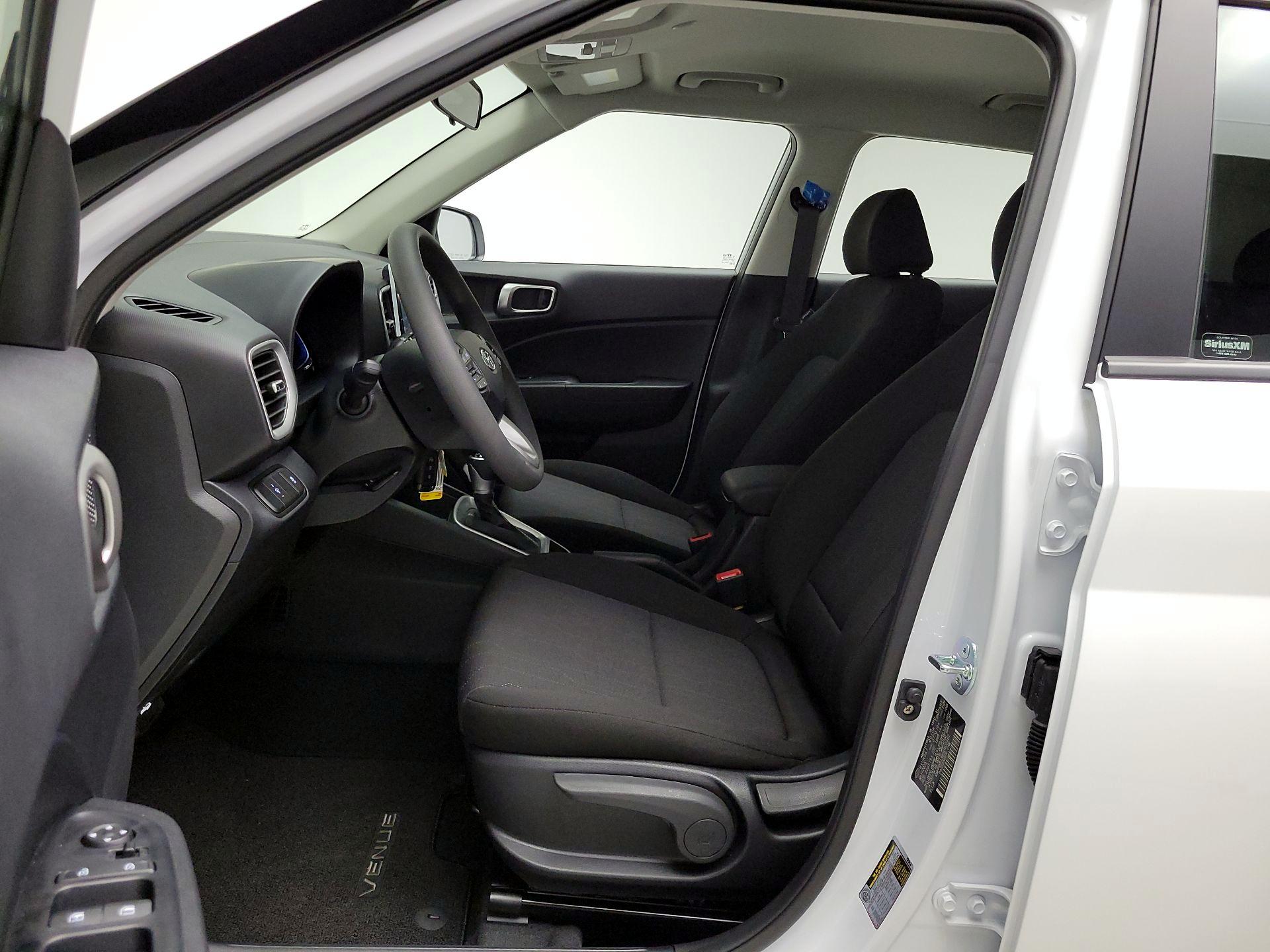 Thumbnail: 2025 Hyundai Venue - 11