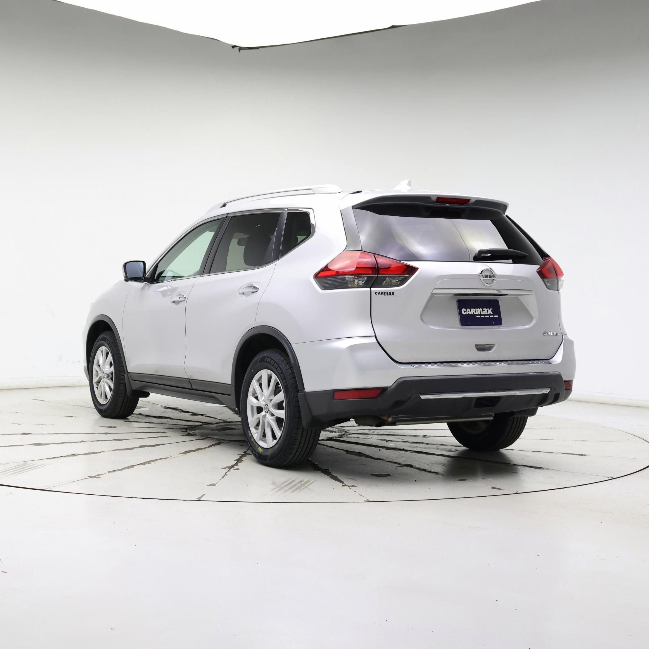 Thumbnail: 2017 Nissan Rogue - 2