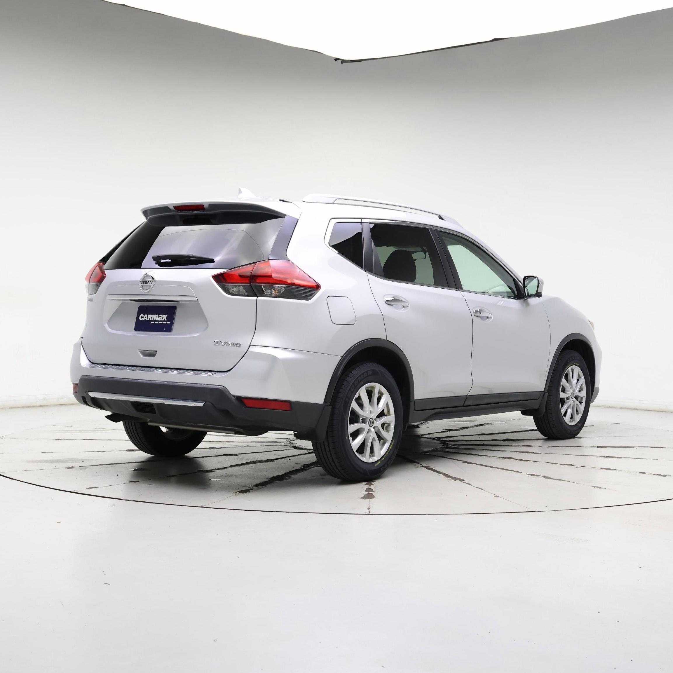 Thumbnail: 2017 Nissan Rogue - 8