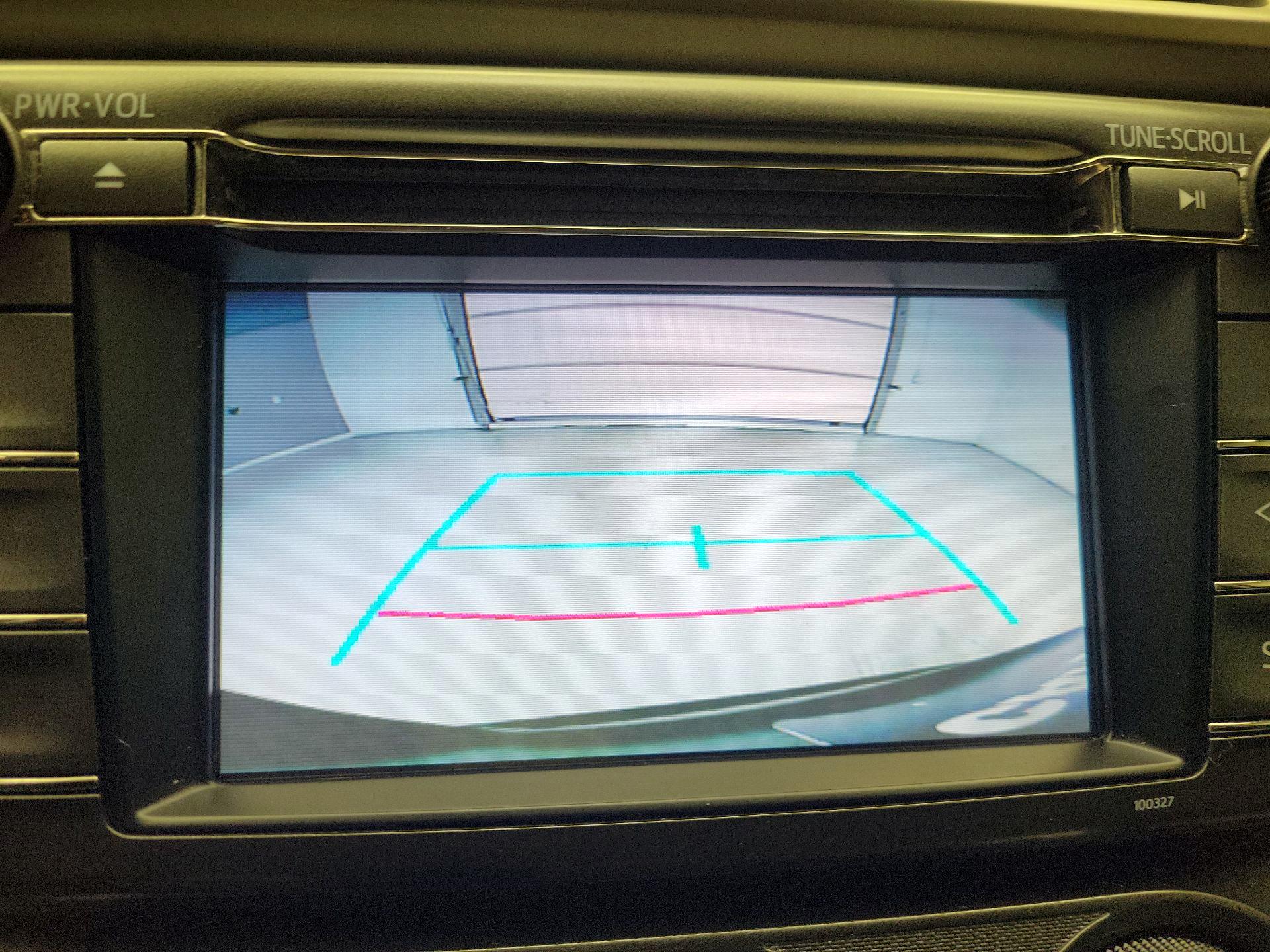 Thumbnail: 2015 Toyota RAV4 - 14