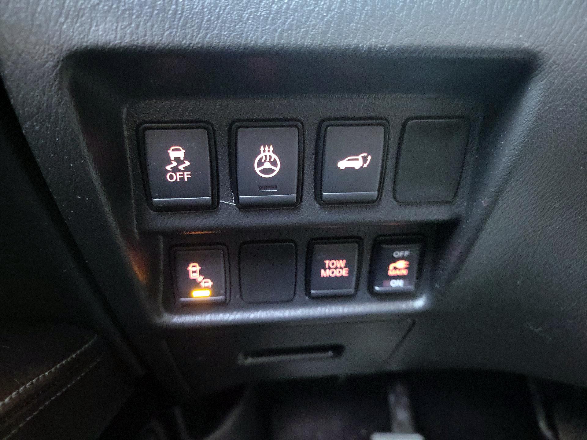 Thumbnail: 2019 Nissan Pathfinder - 13