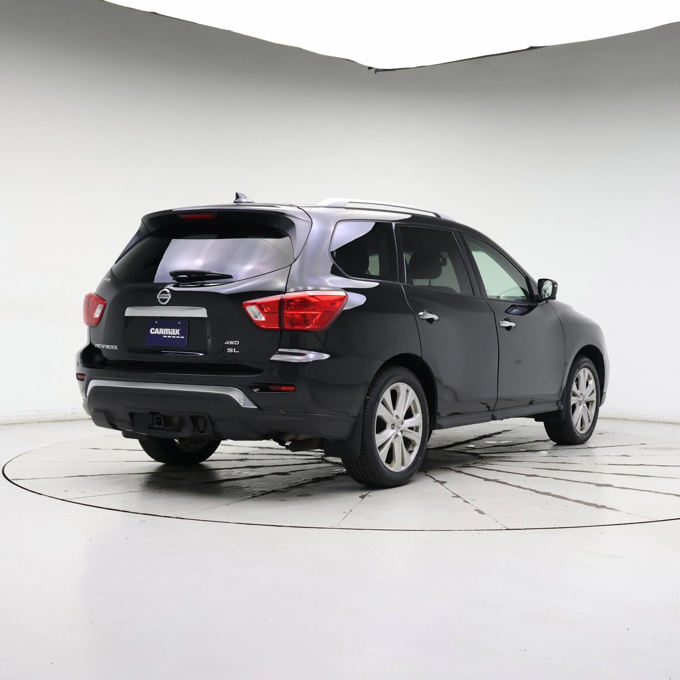 Thumbnail: 2019 Nissan Pathfinder - 8