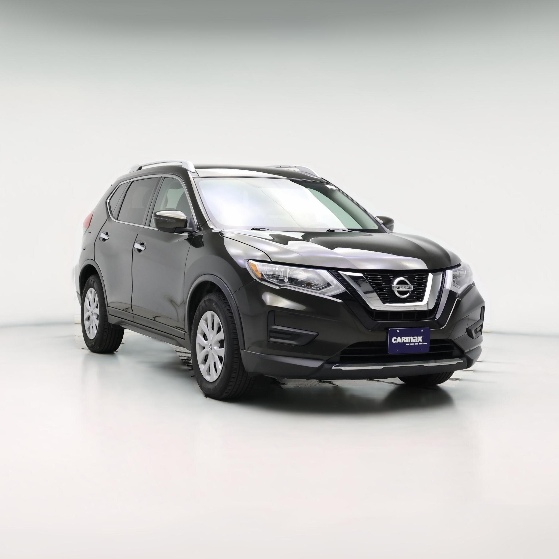 Thumbnail: 2017 Nissan Rogue - 1