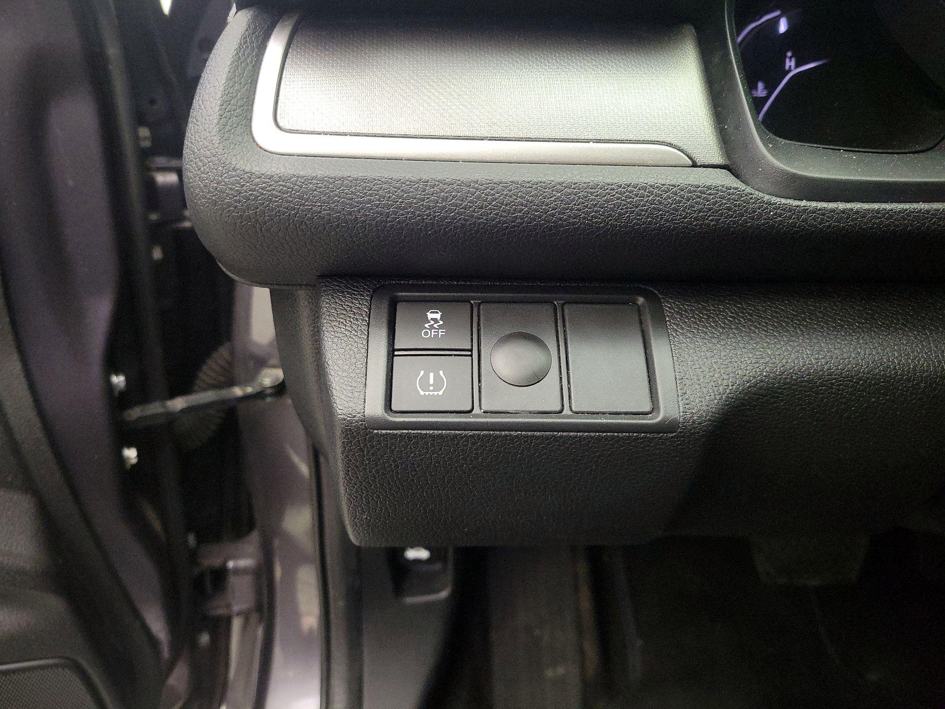 Thumbnail: 2016 Honda Civic - 13