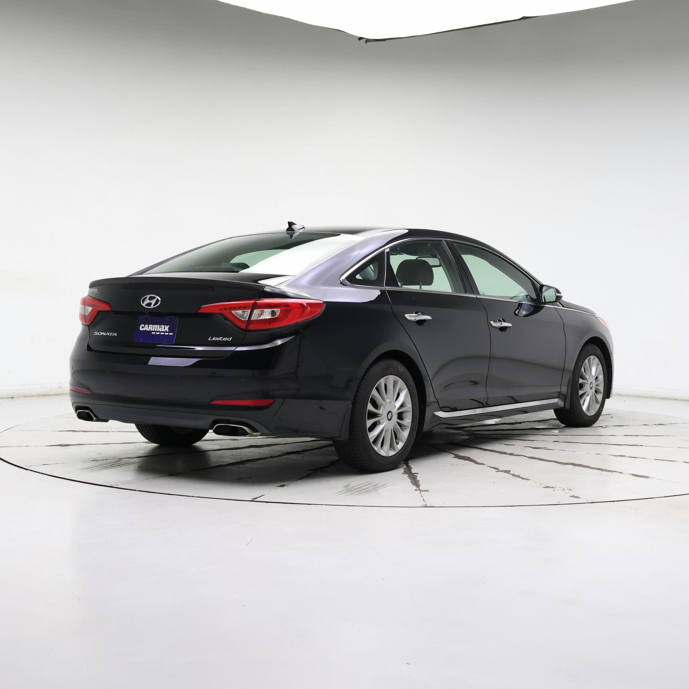 Thumbnail: 2015 Hyundai Sonata - 8