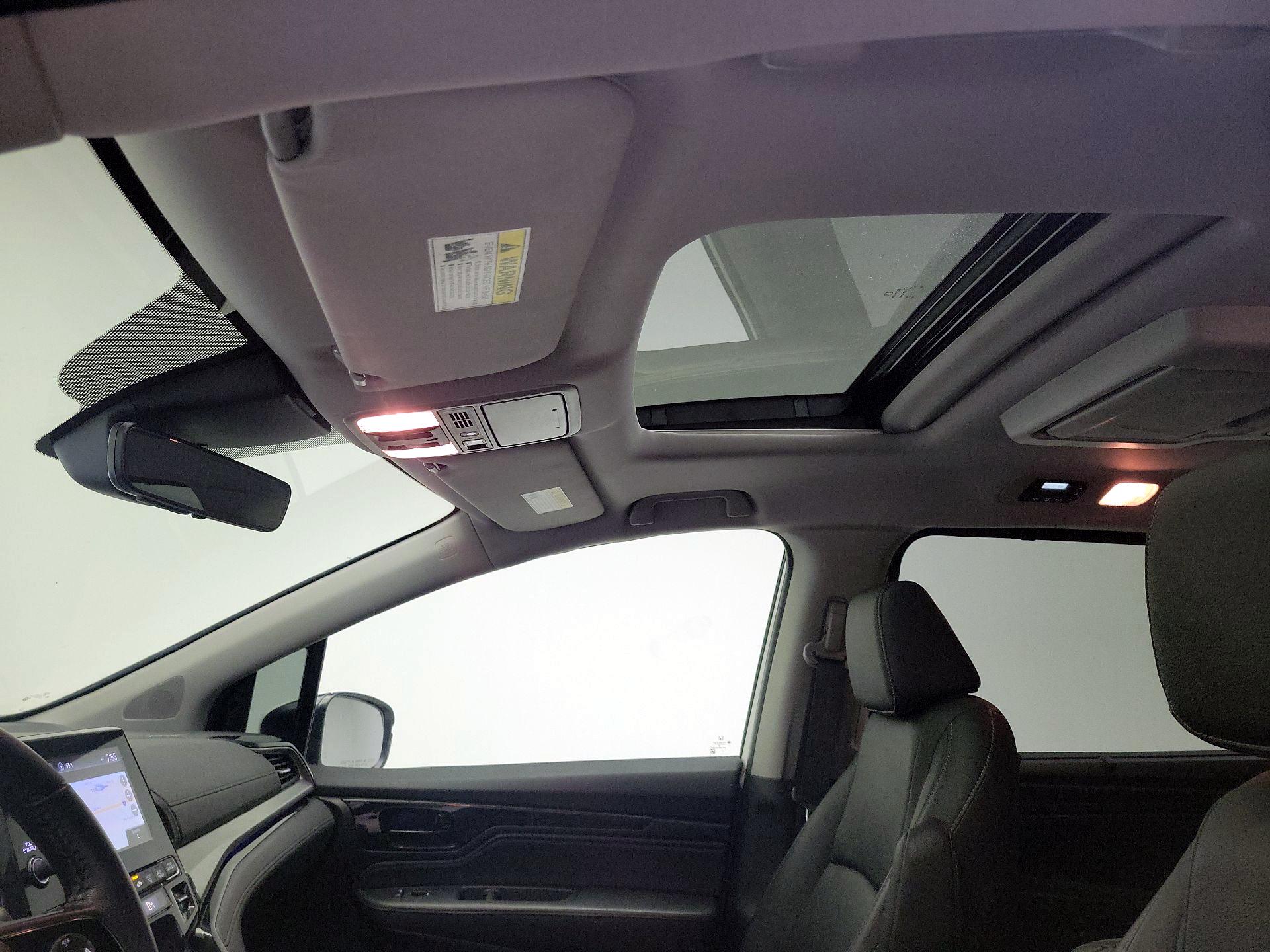 Thumbnail: 2021 Honda Odyssey - 20