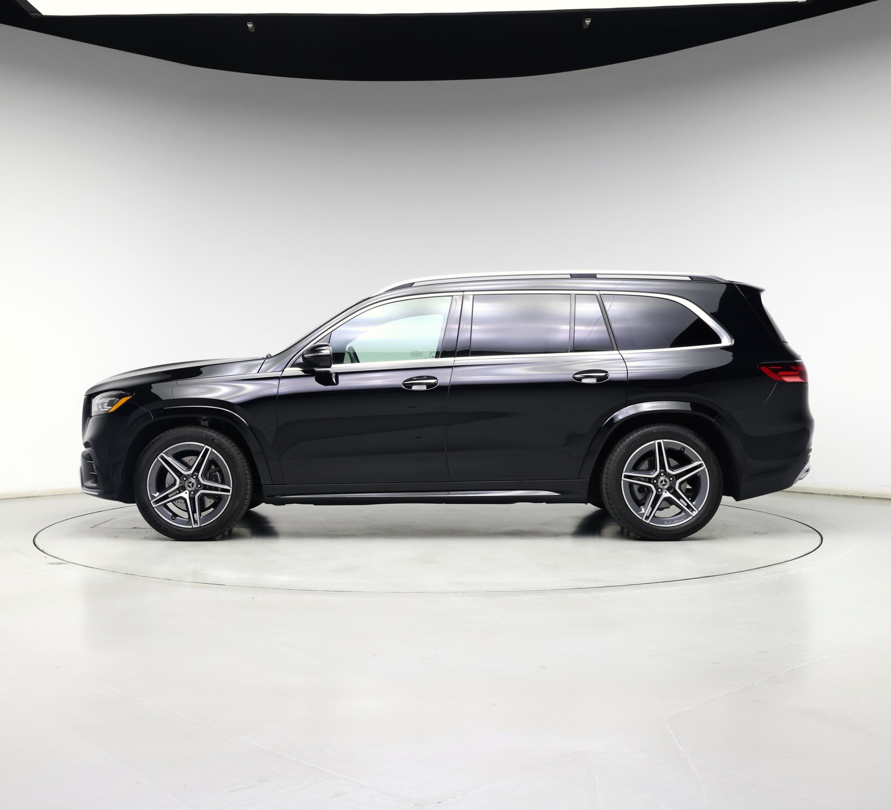 Thumbnail: 2024 Mercedes-Benz GLS - 3