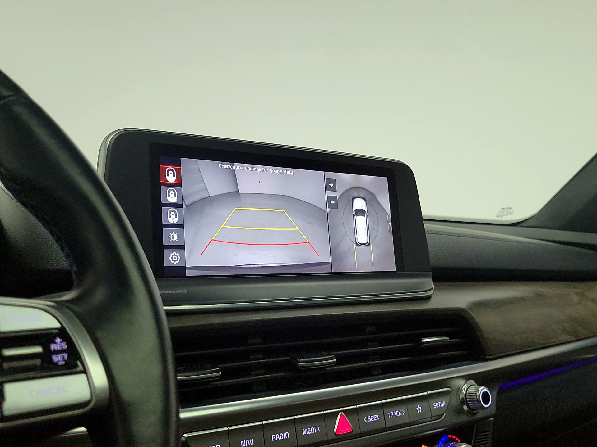 Thumbnail: 2020 Kia Telluride - 15