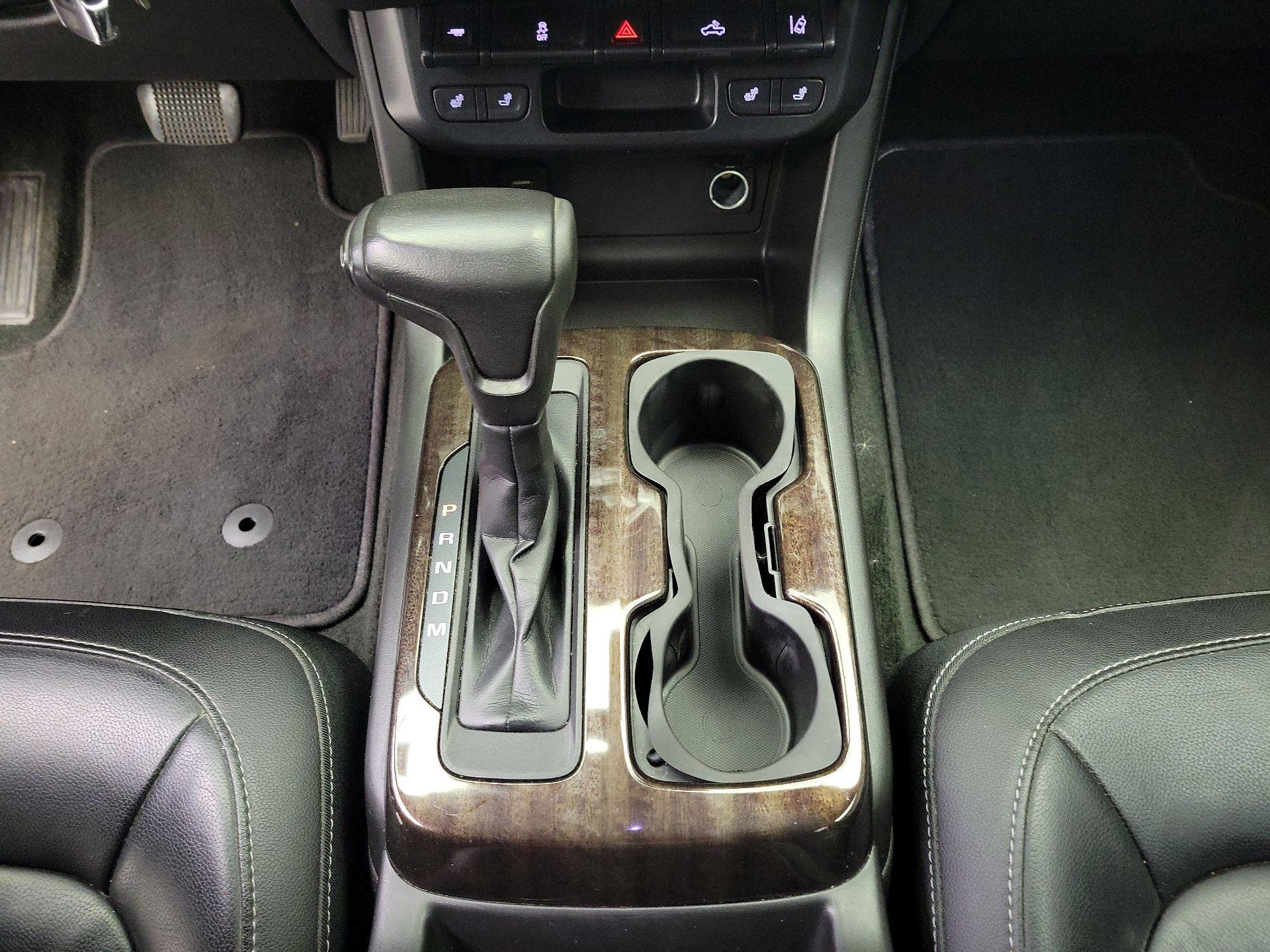 Thumbnail: 2016 GMC Canyon - 17