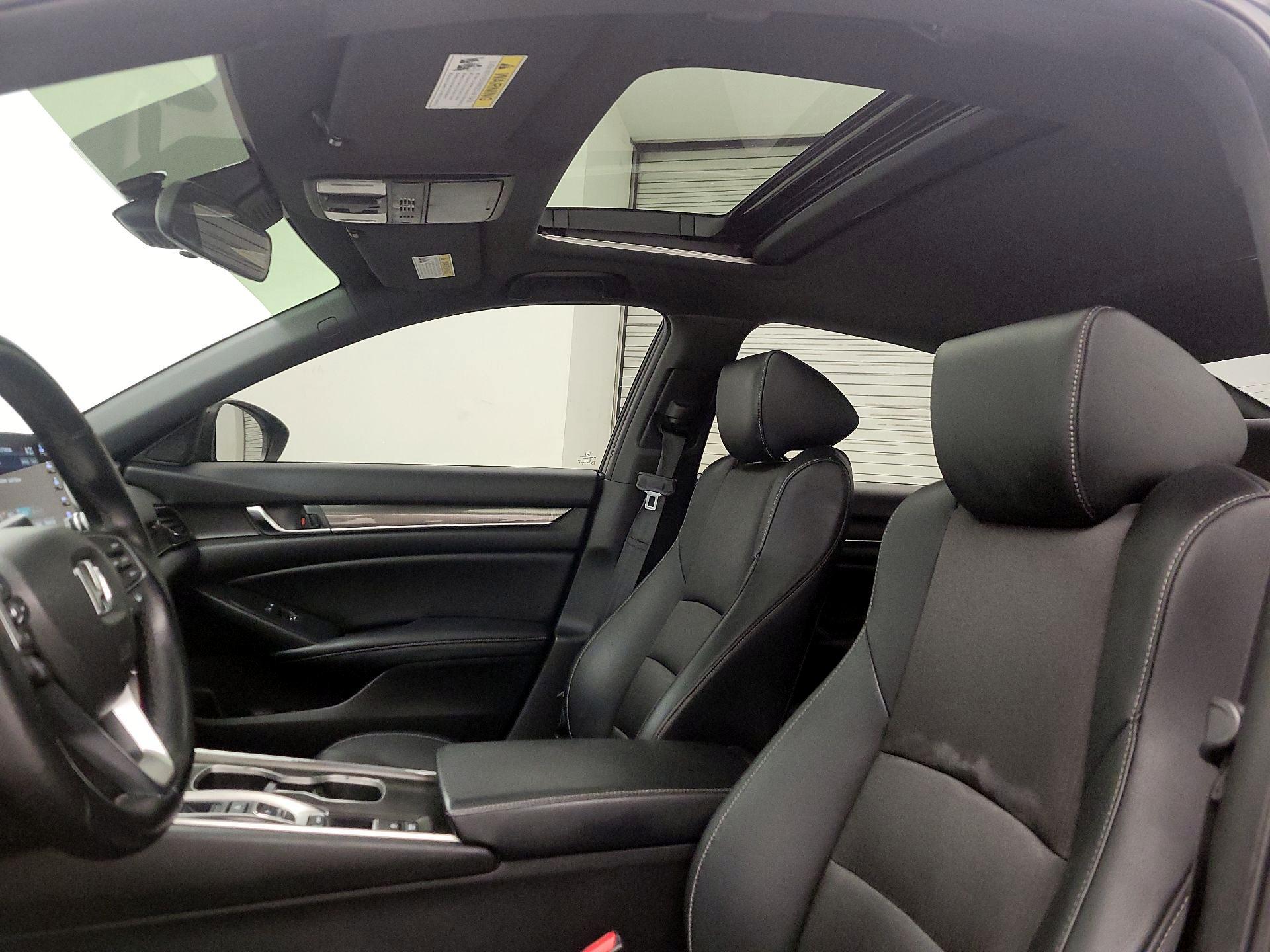 Thumbnail: 2018 Honda Accord - 19