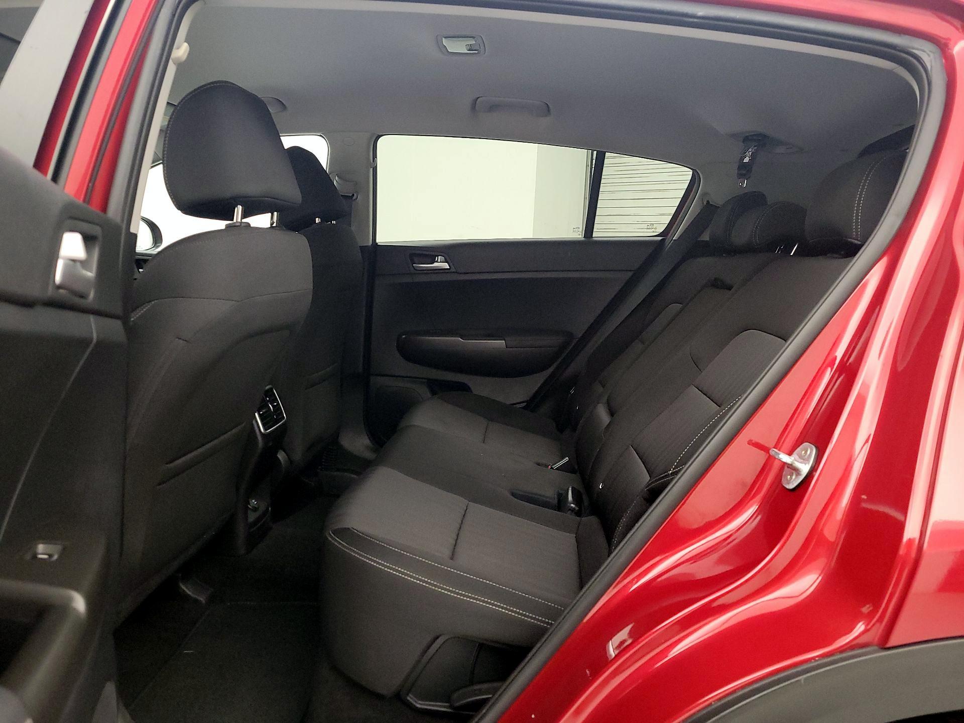 Thumbnail: 2021 Kia Sportage - 19