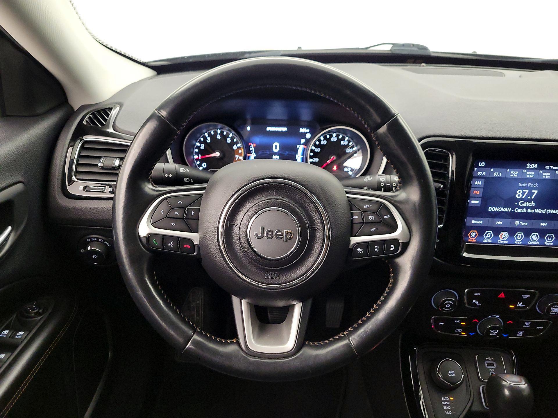 Thumbnail: 2021 Jeep Compass - 10