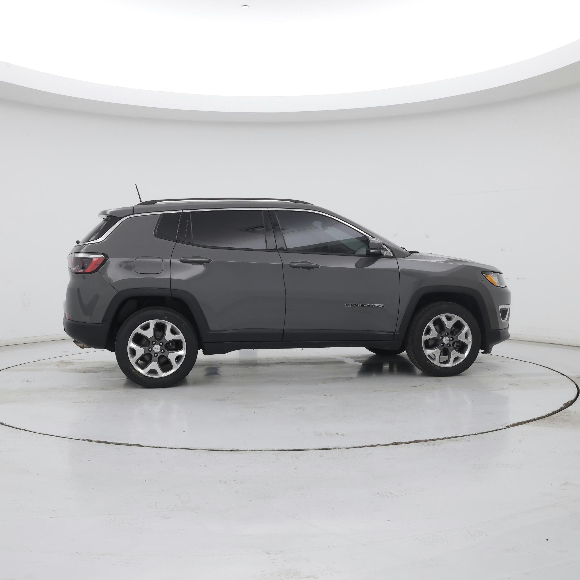Thumbnail: 2021 Jeep Compass - 7