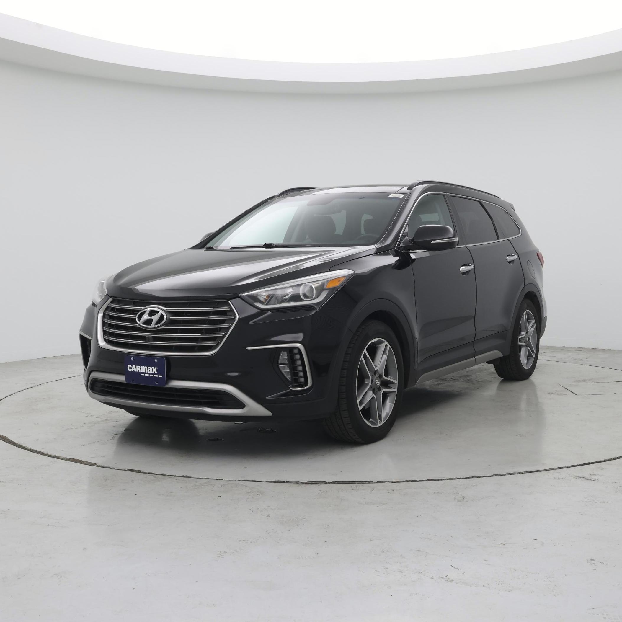 Thumbnail: 2017 Hyundai Santa Fe - 4