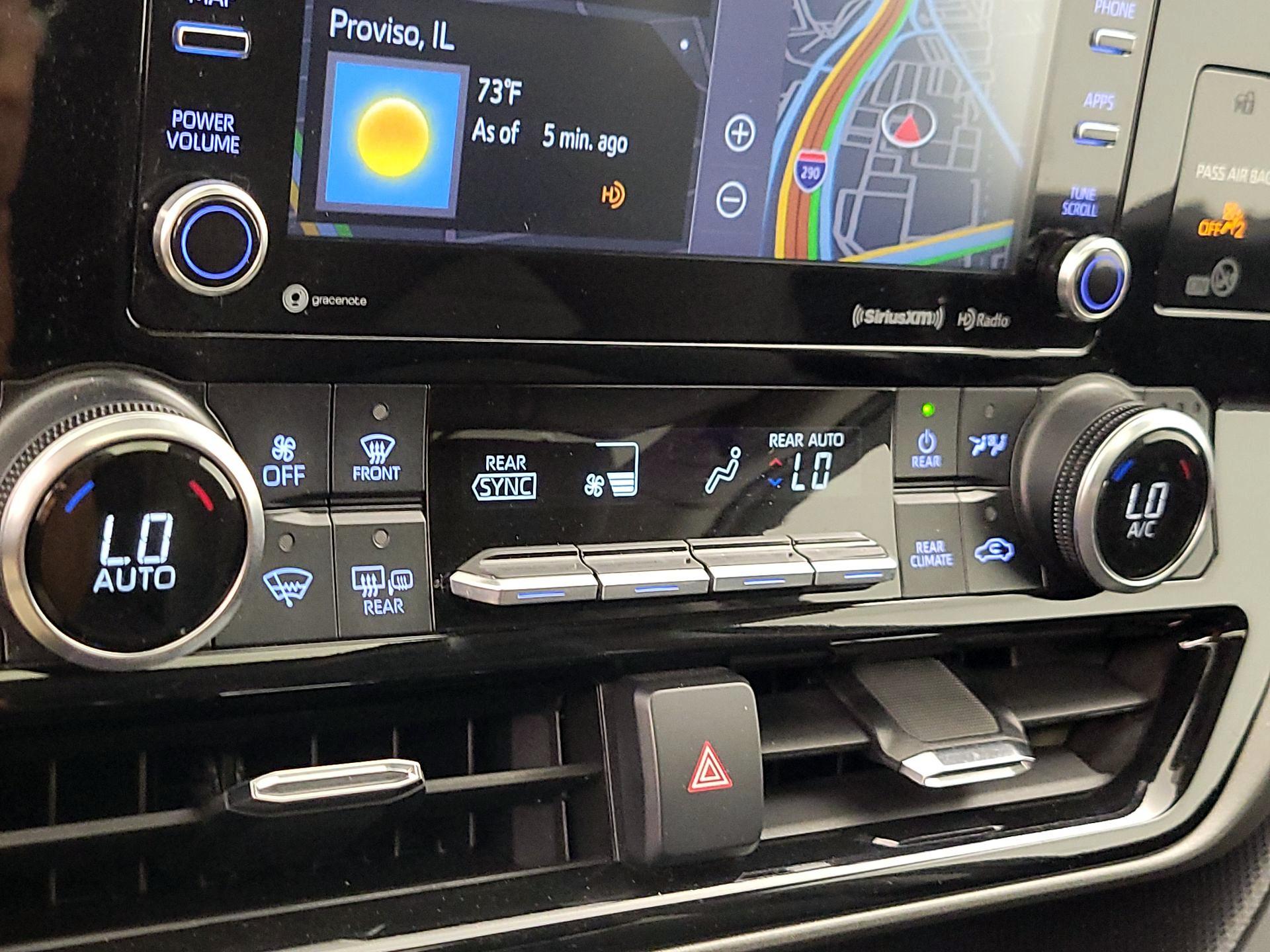 Thumbnail: 2021 Toyota Highlander - 17