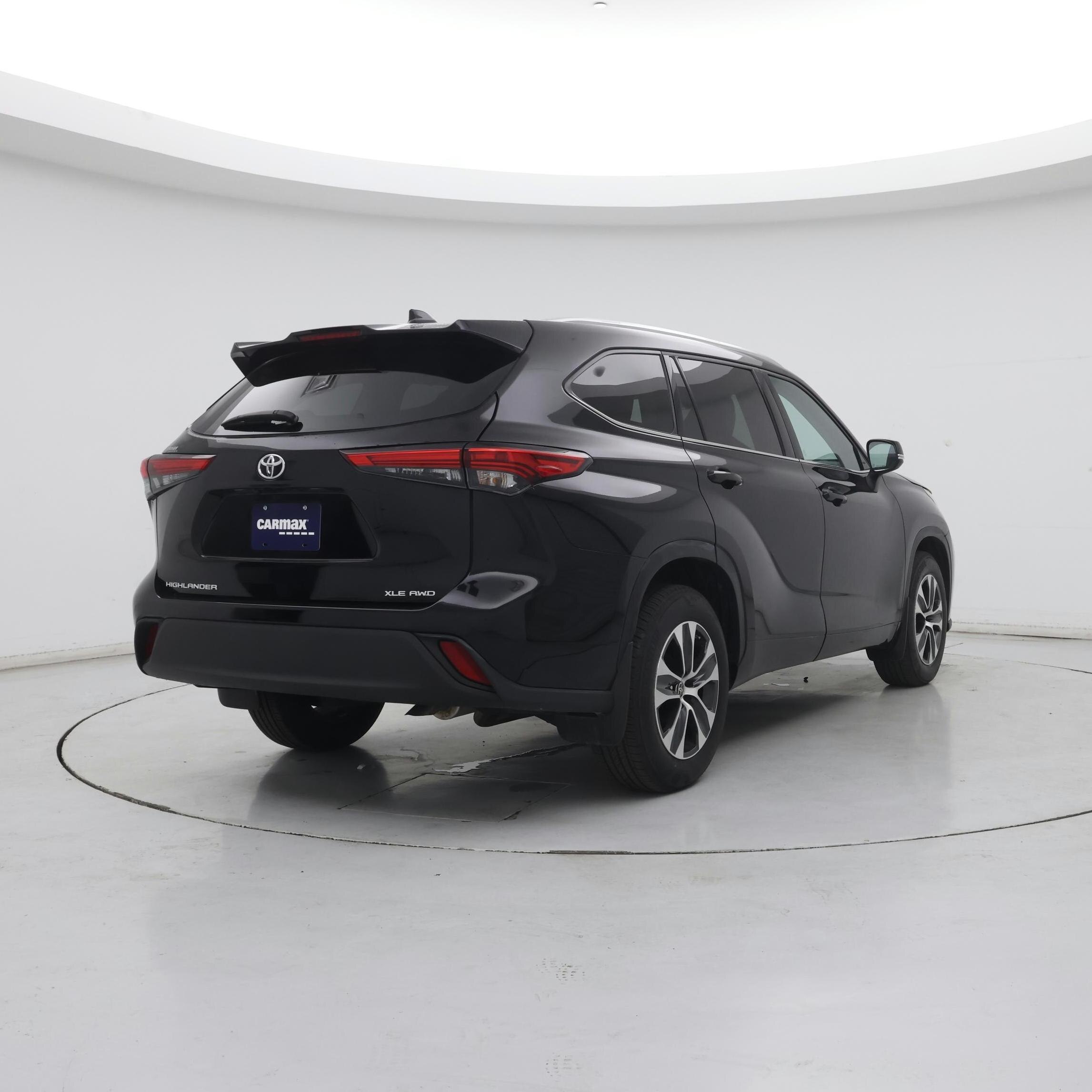 Thumbnail: 2021 Toyota Highlander - 8