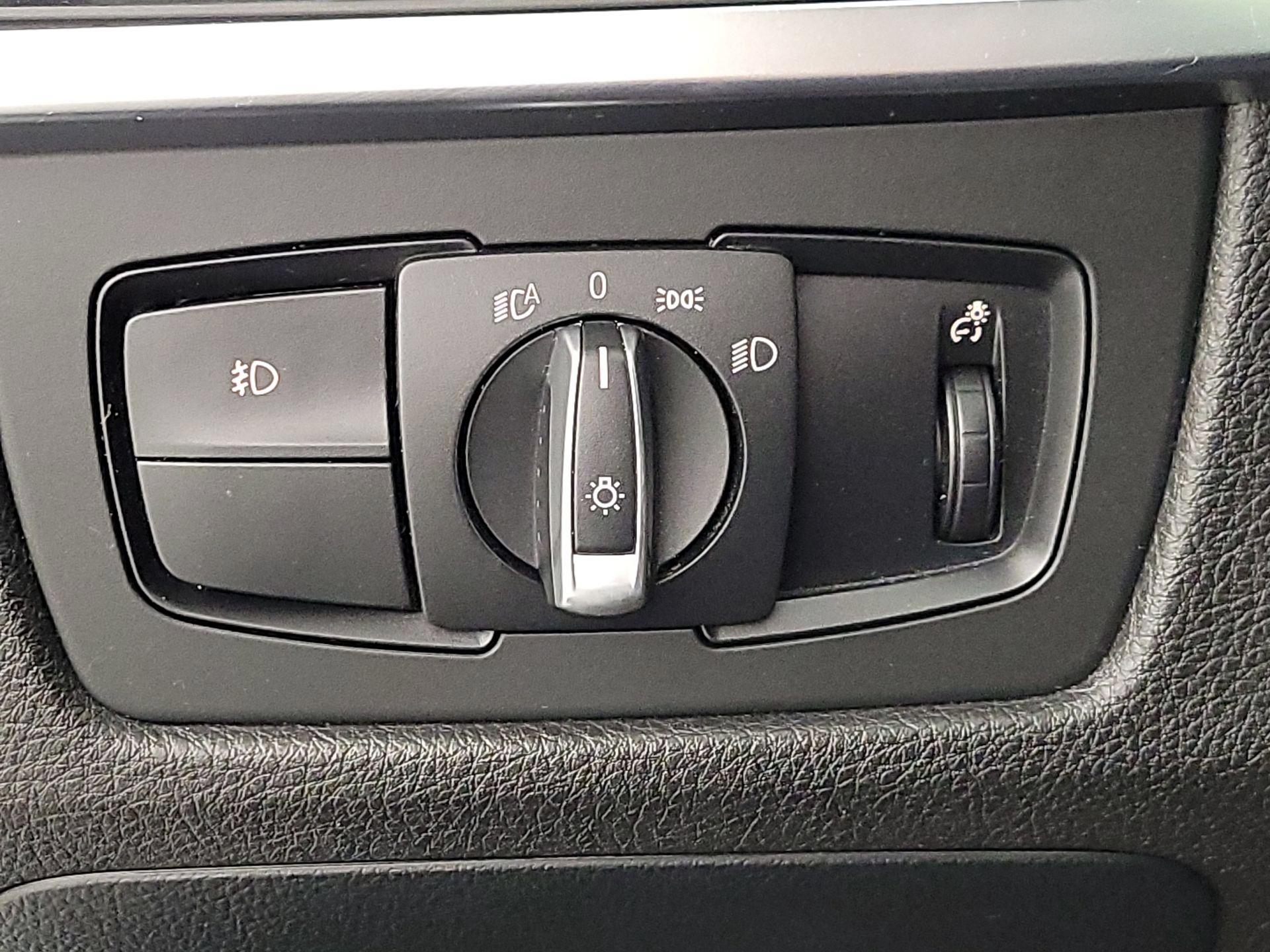 Thumbnail: 2015 BMW 3 Series - 13