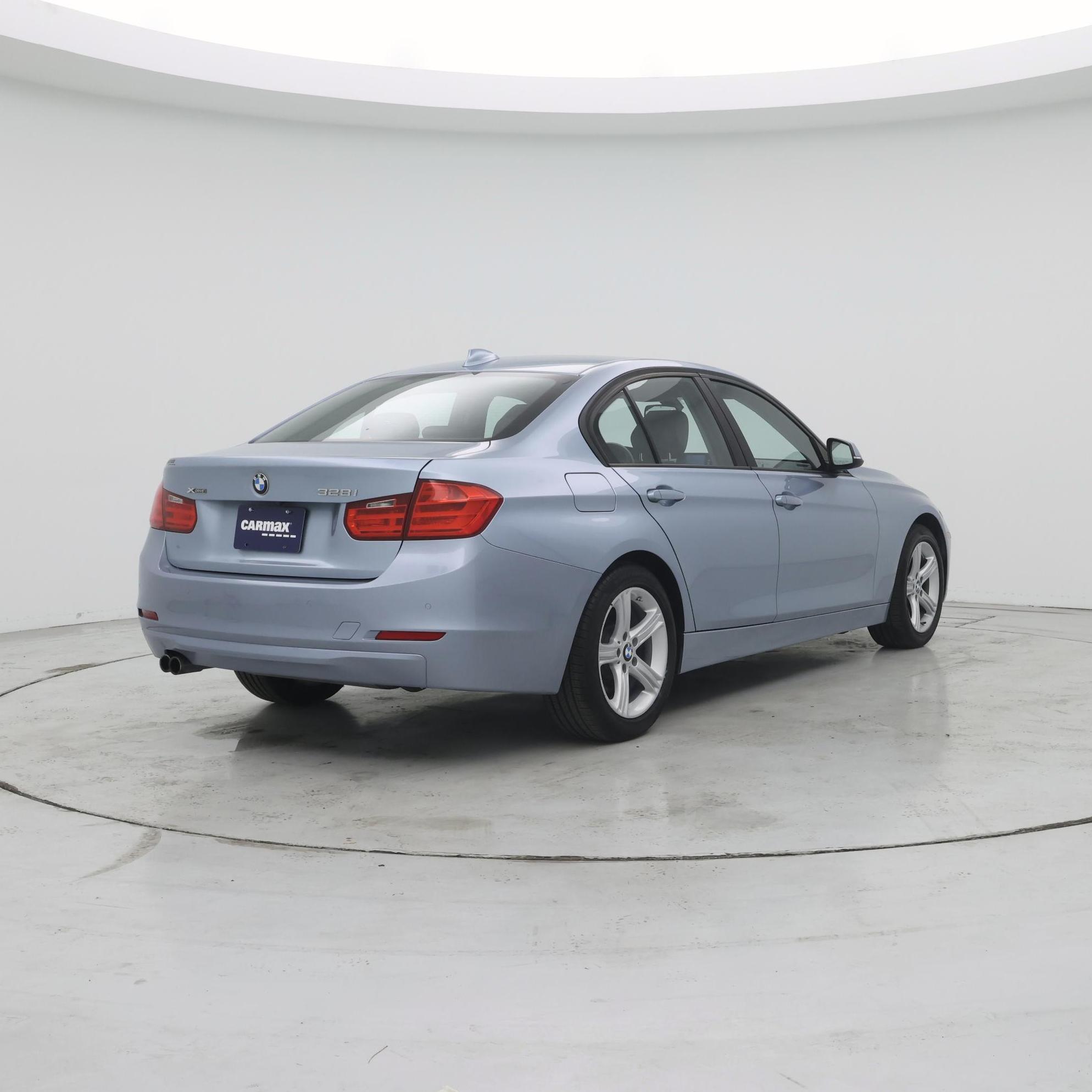 Thumbnail: 2015 BMW 3 Series - 8