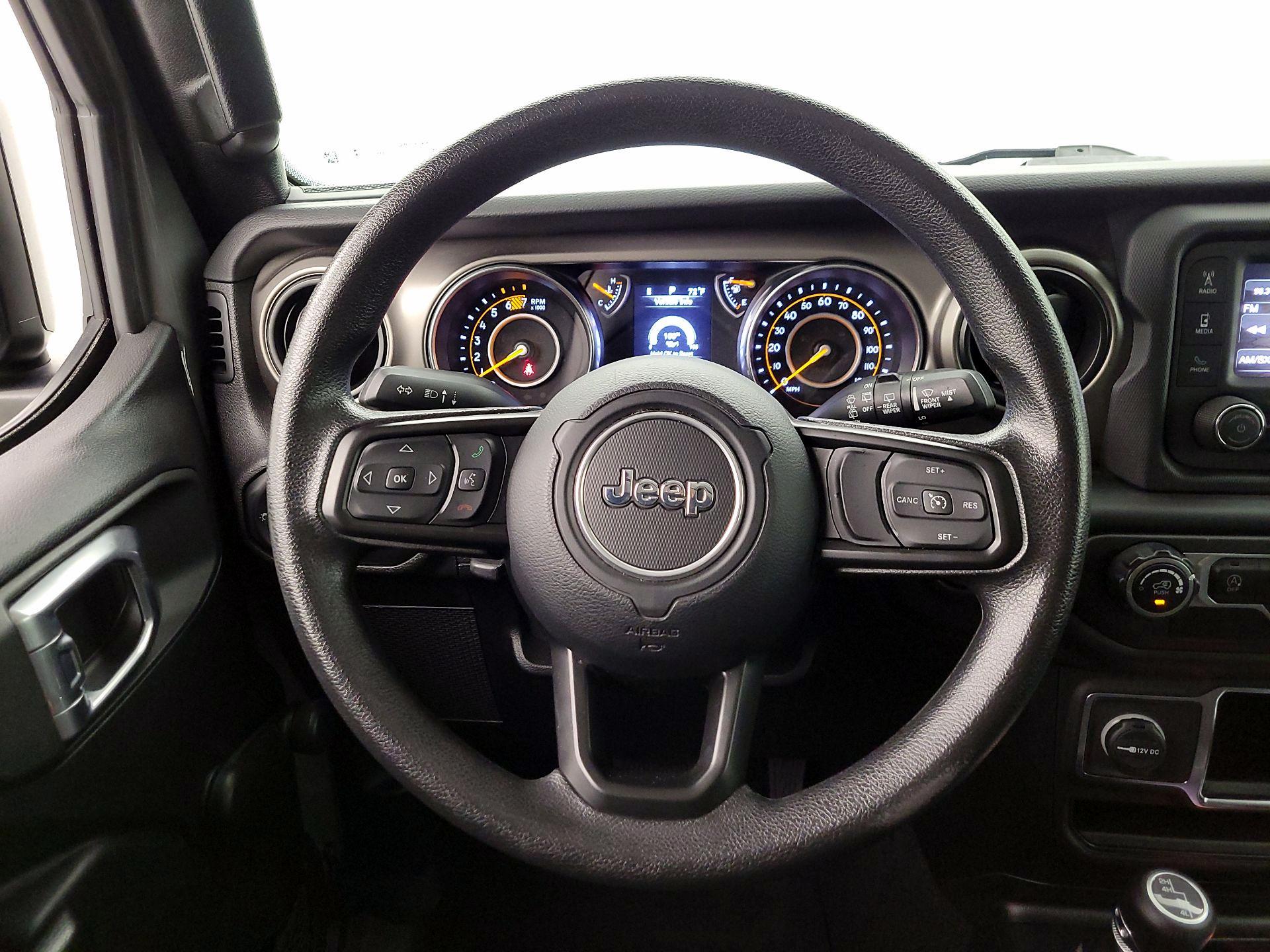 Thumbnail: 2021 Jeep Wrangler - 10