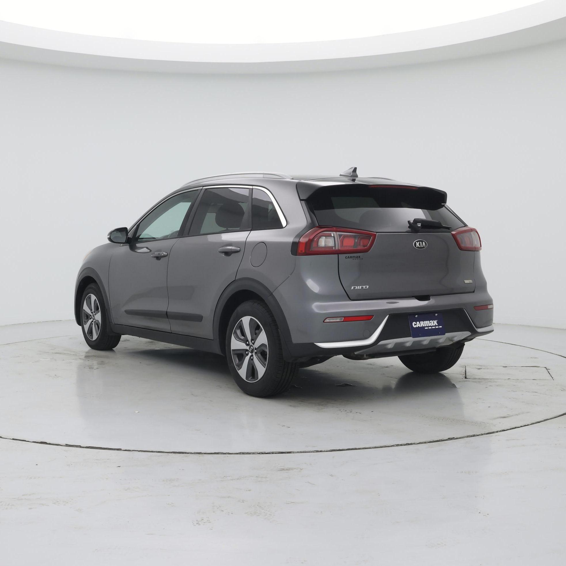 Thumbnail: 2017 Kia Niro - 2